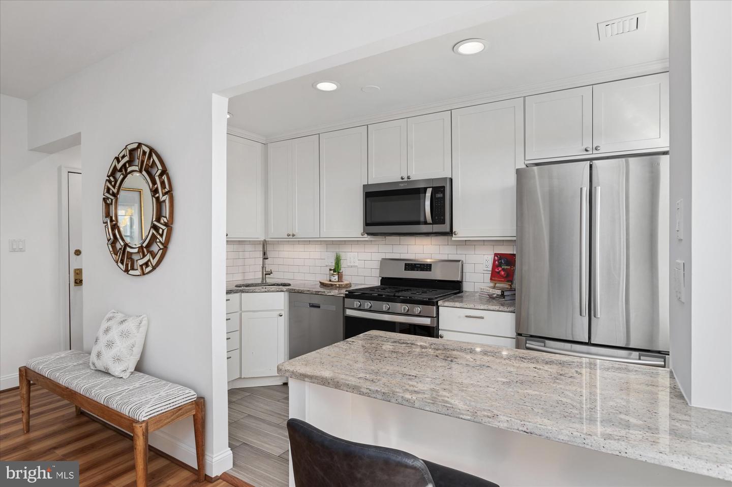 2127 California St NW #803