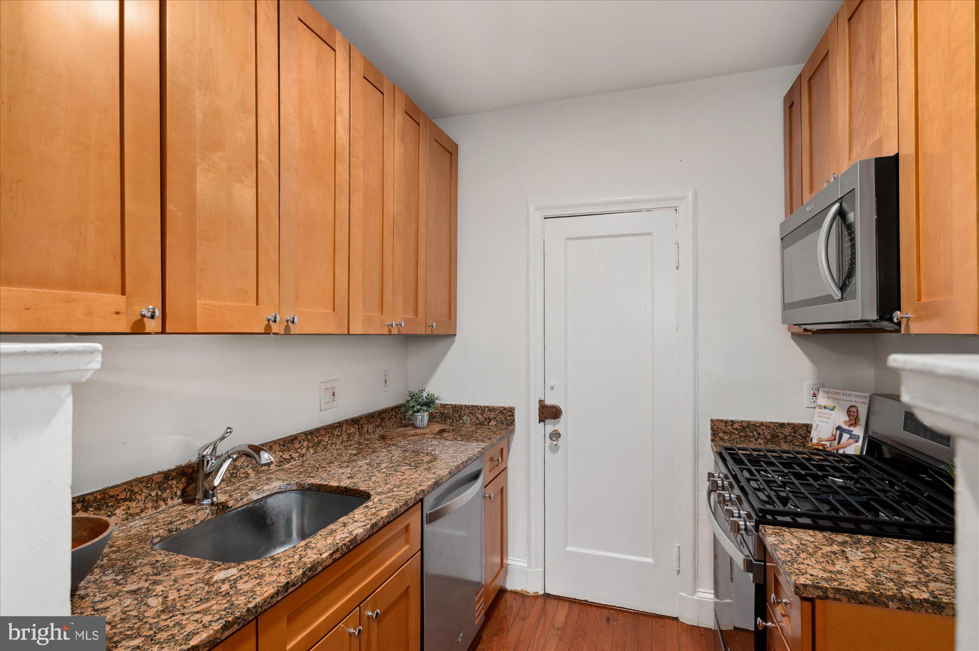 2032 Belmont Rd NW #603