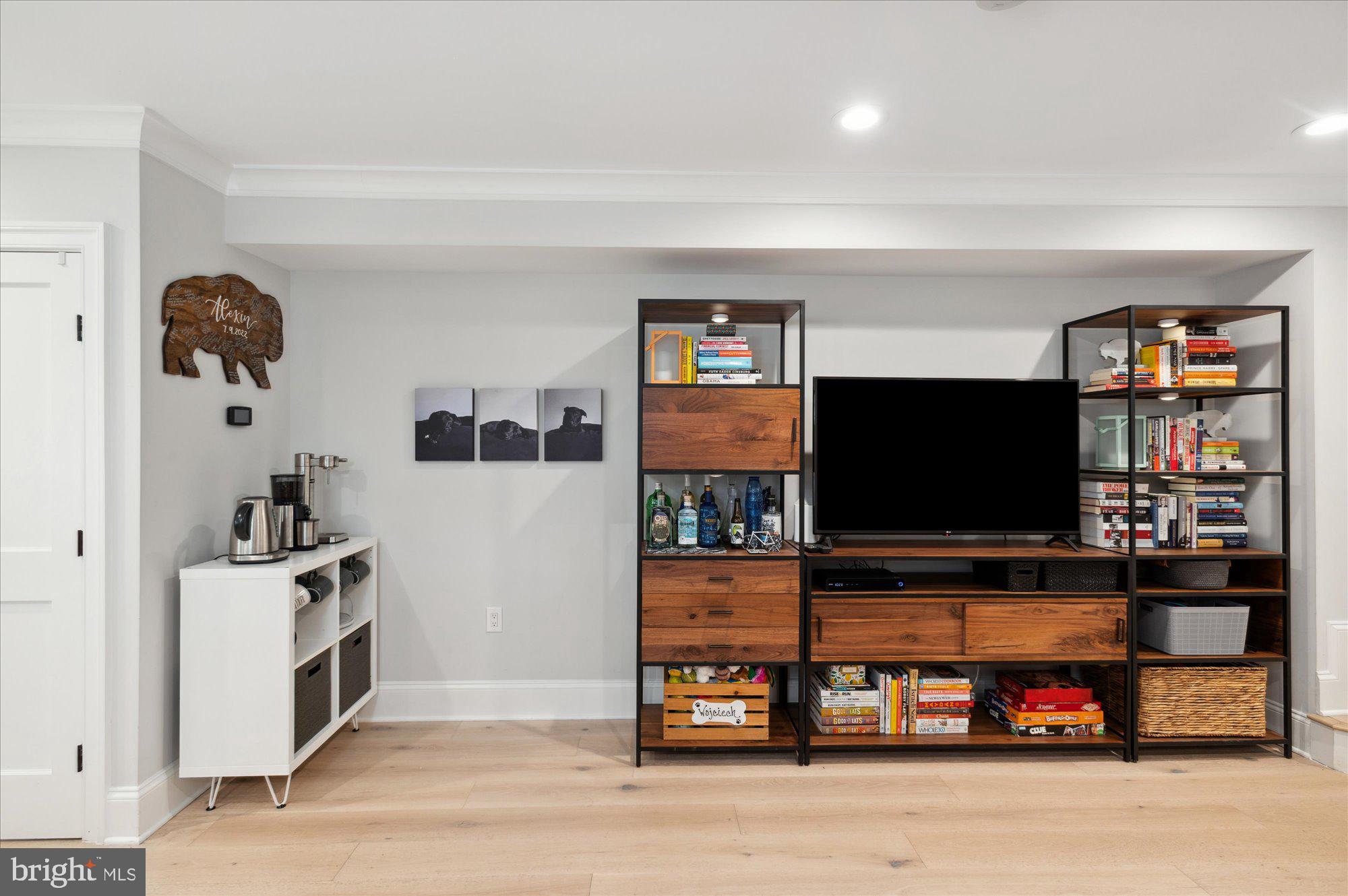 2150 Florida Ave NW #1