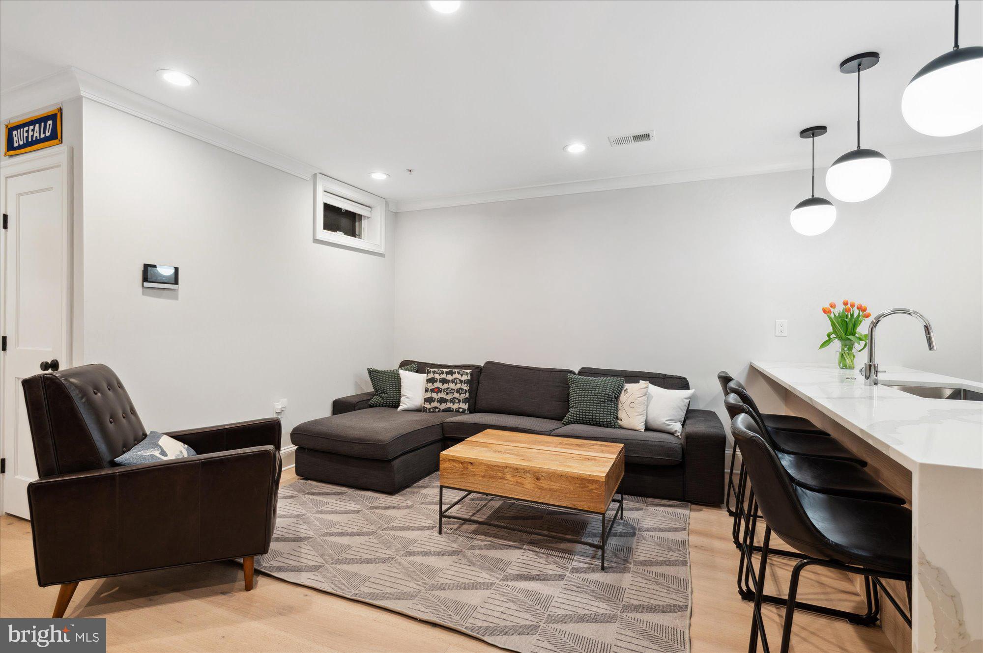 2150 Florida Ave NW #1