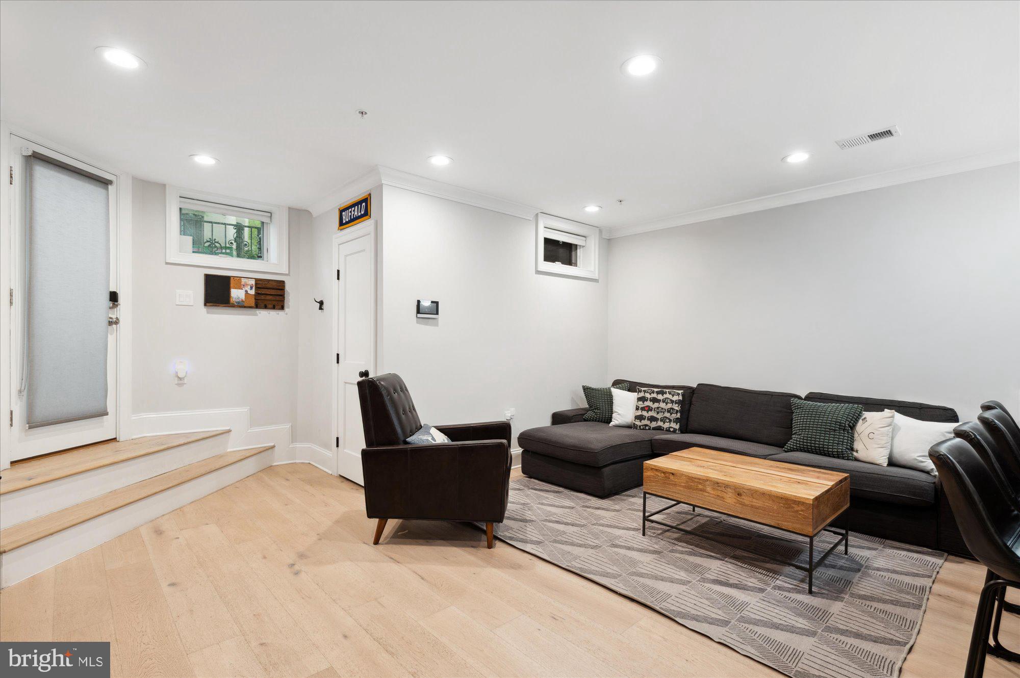 2150 Florida Ave NW #1