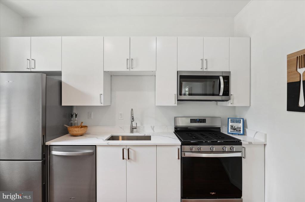 2311 Connecticut Ave NW #101
