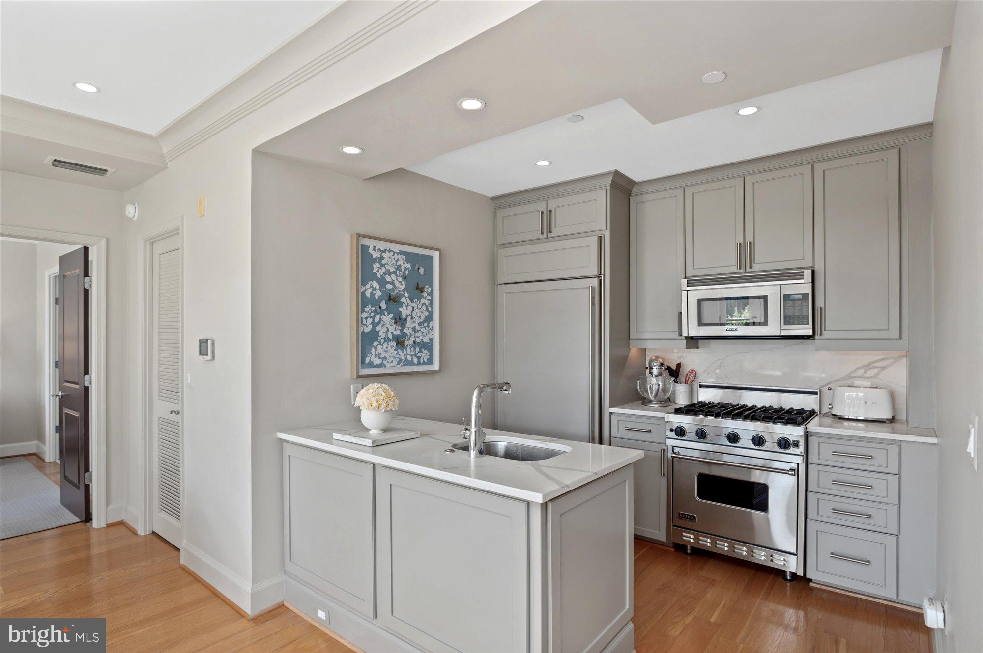 1414 22nd St NW #43