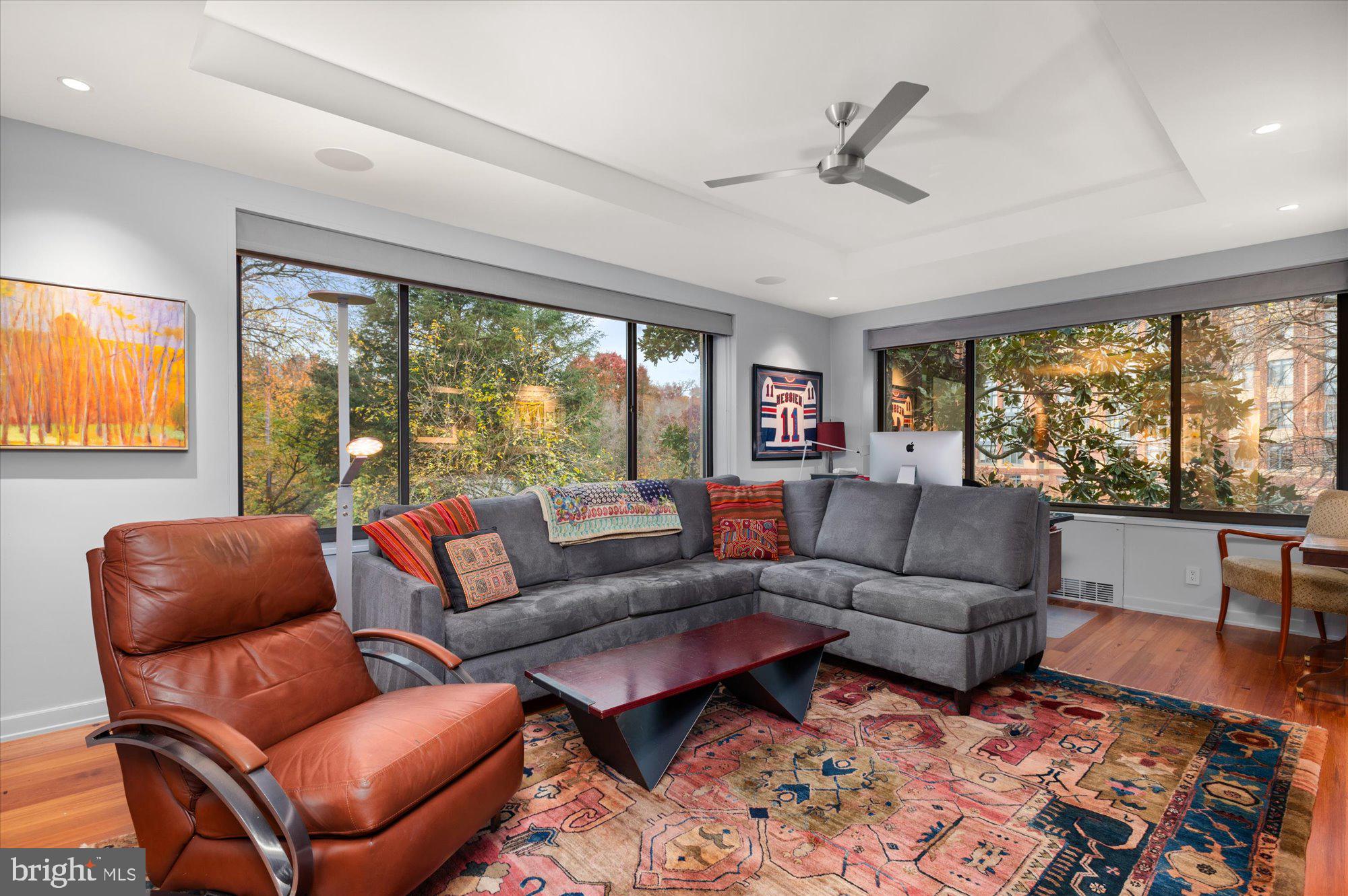 2700 Calvert St NW #315