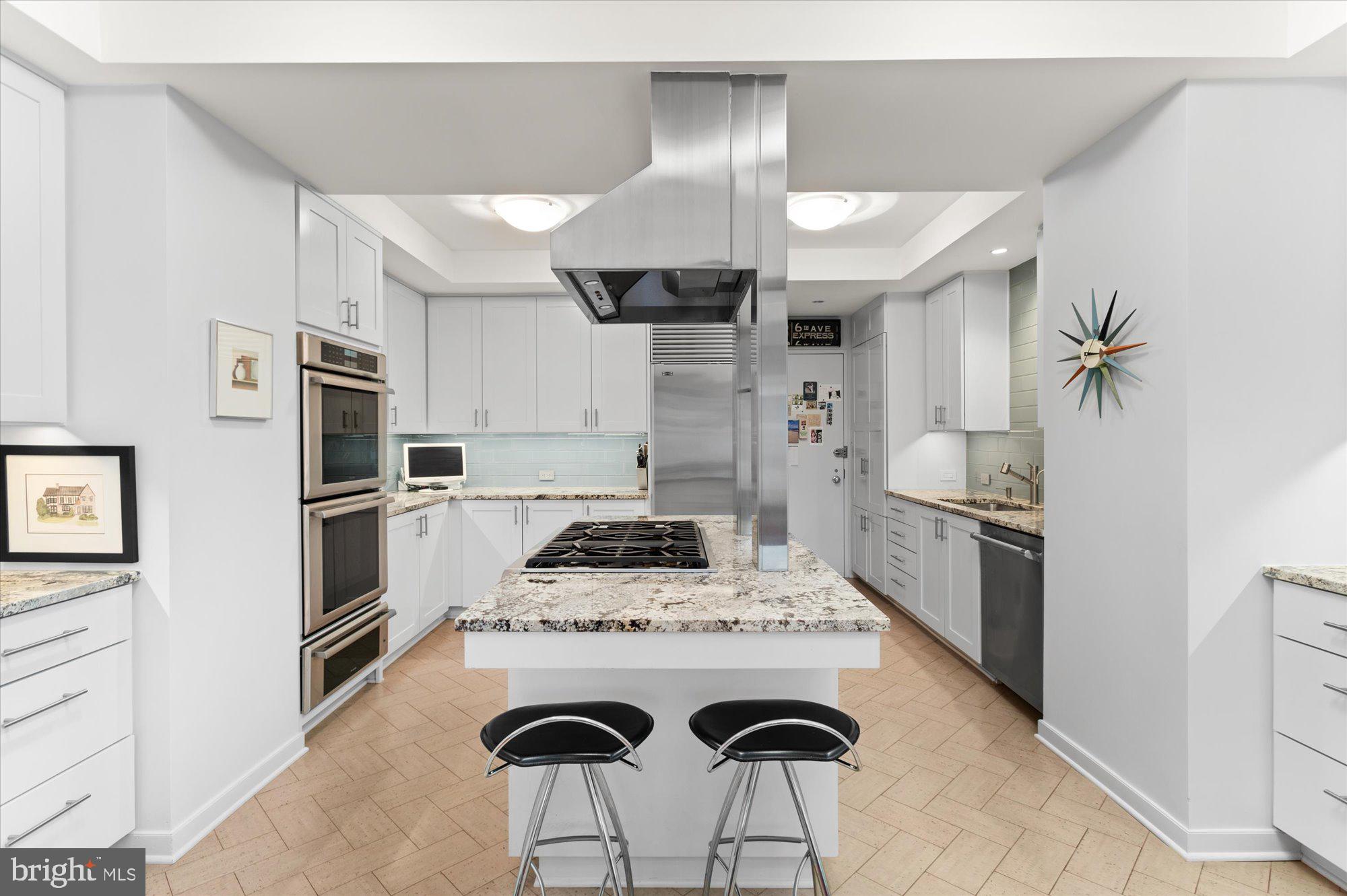 2700 Calvert St NW #315
