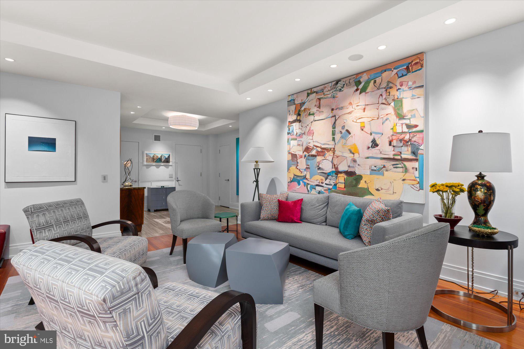 2700 Calvert St NW #315
