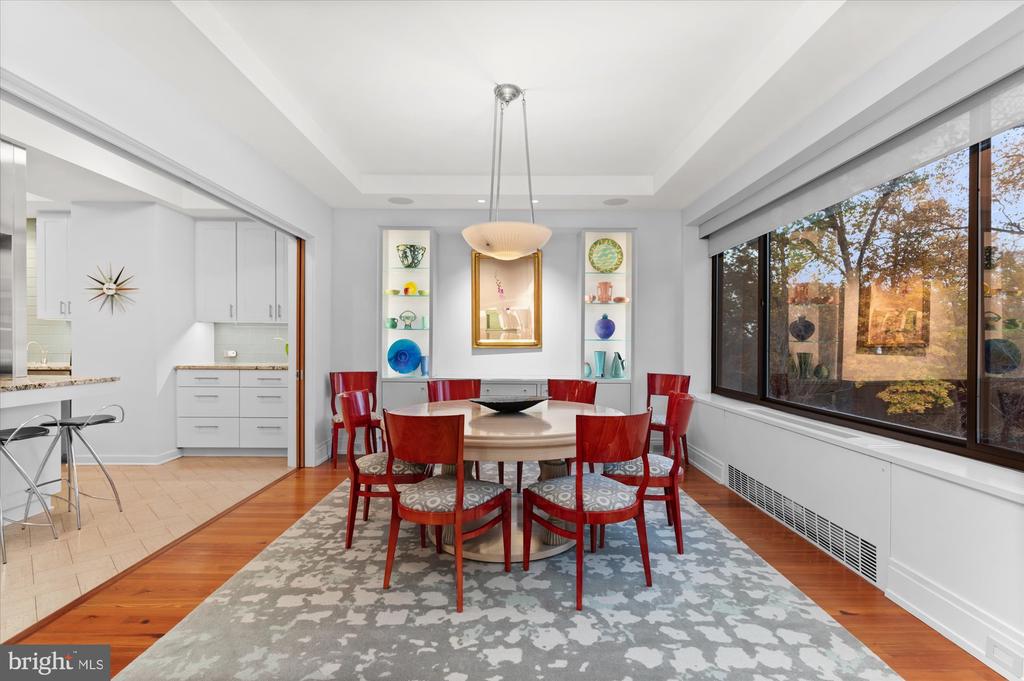 2700 Calvert St NW #315