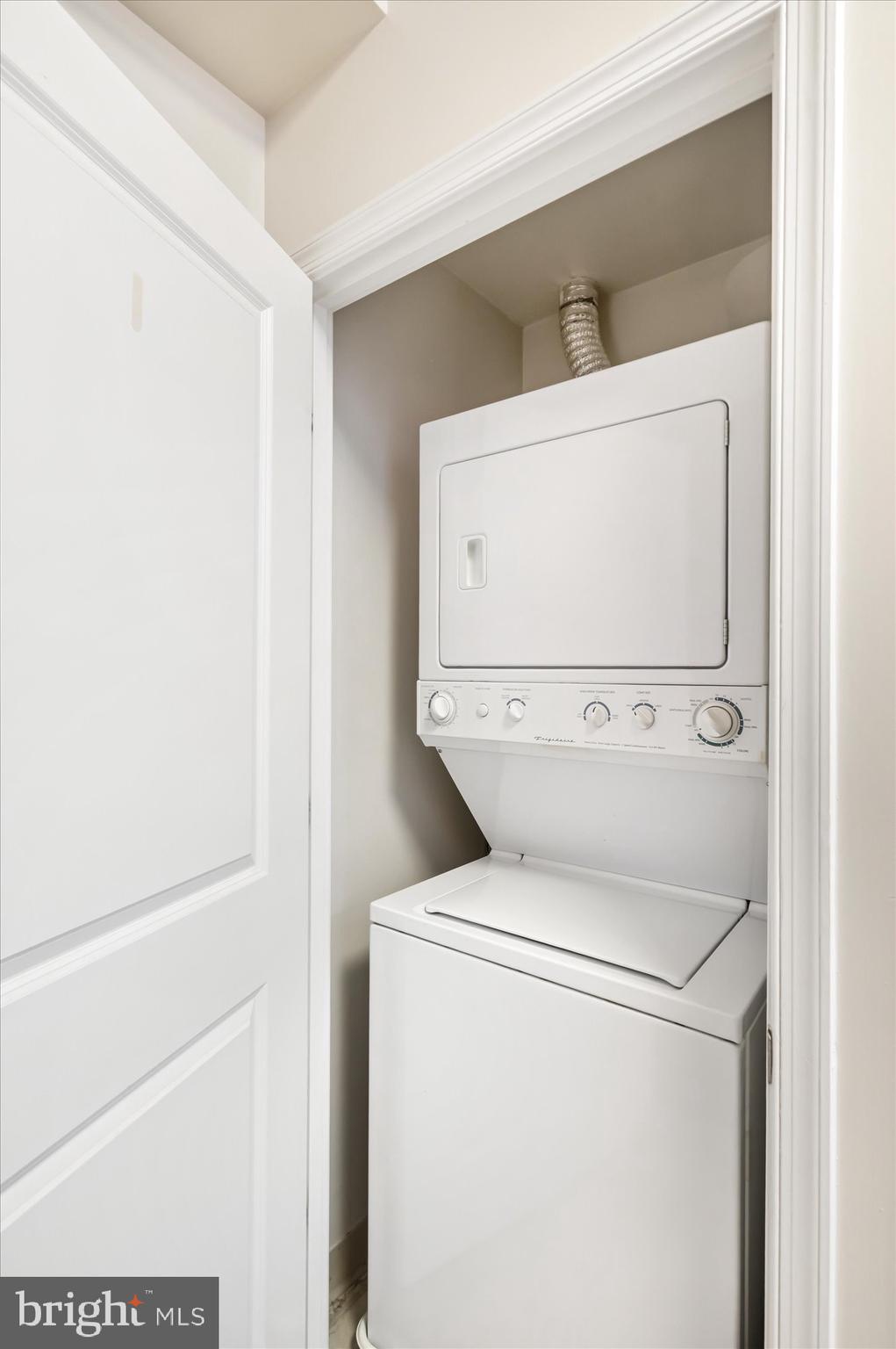 1111 25TH ST NW #714