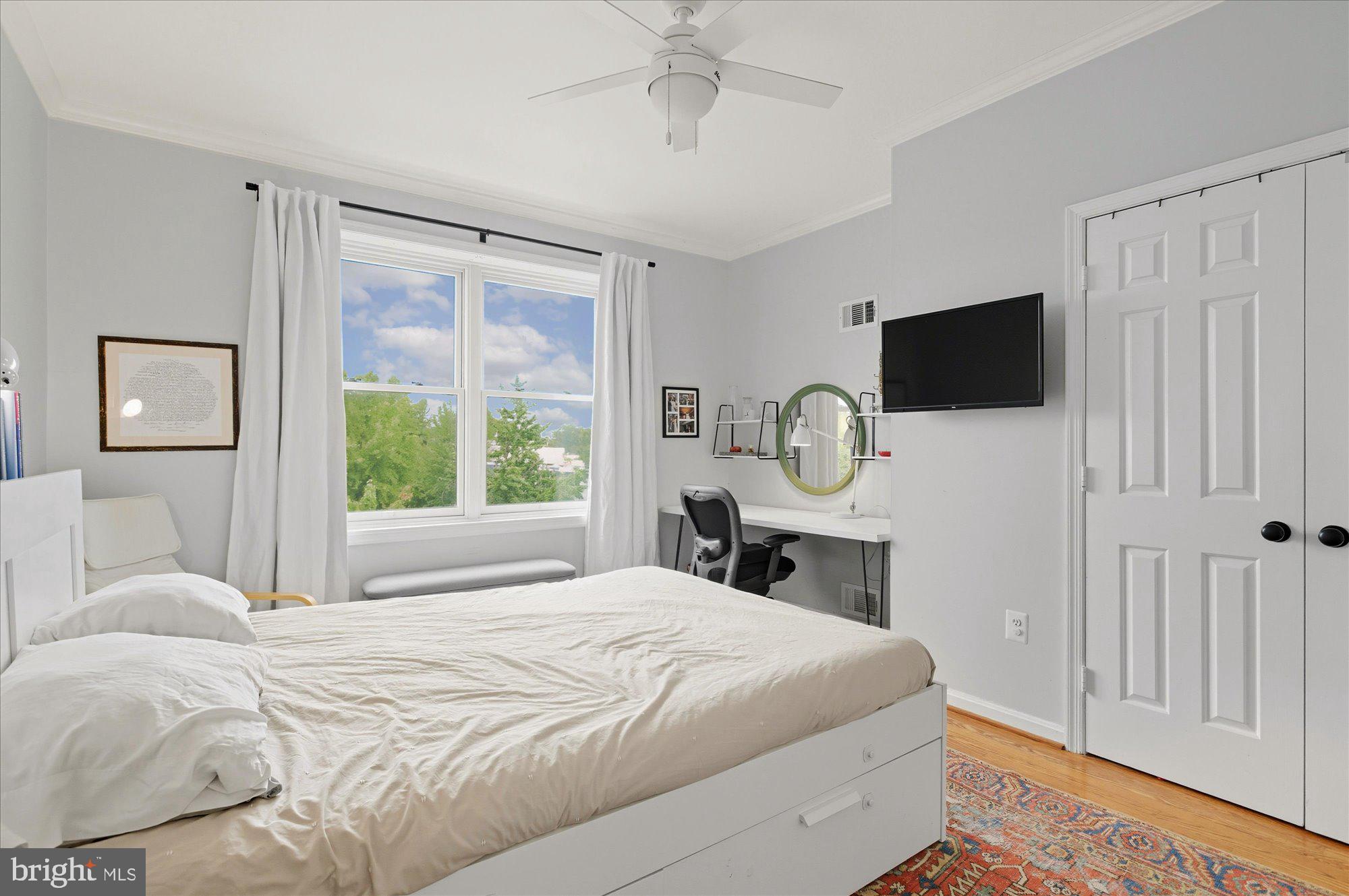 1355 CONSTITUTION AVENUE NE