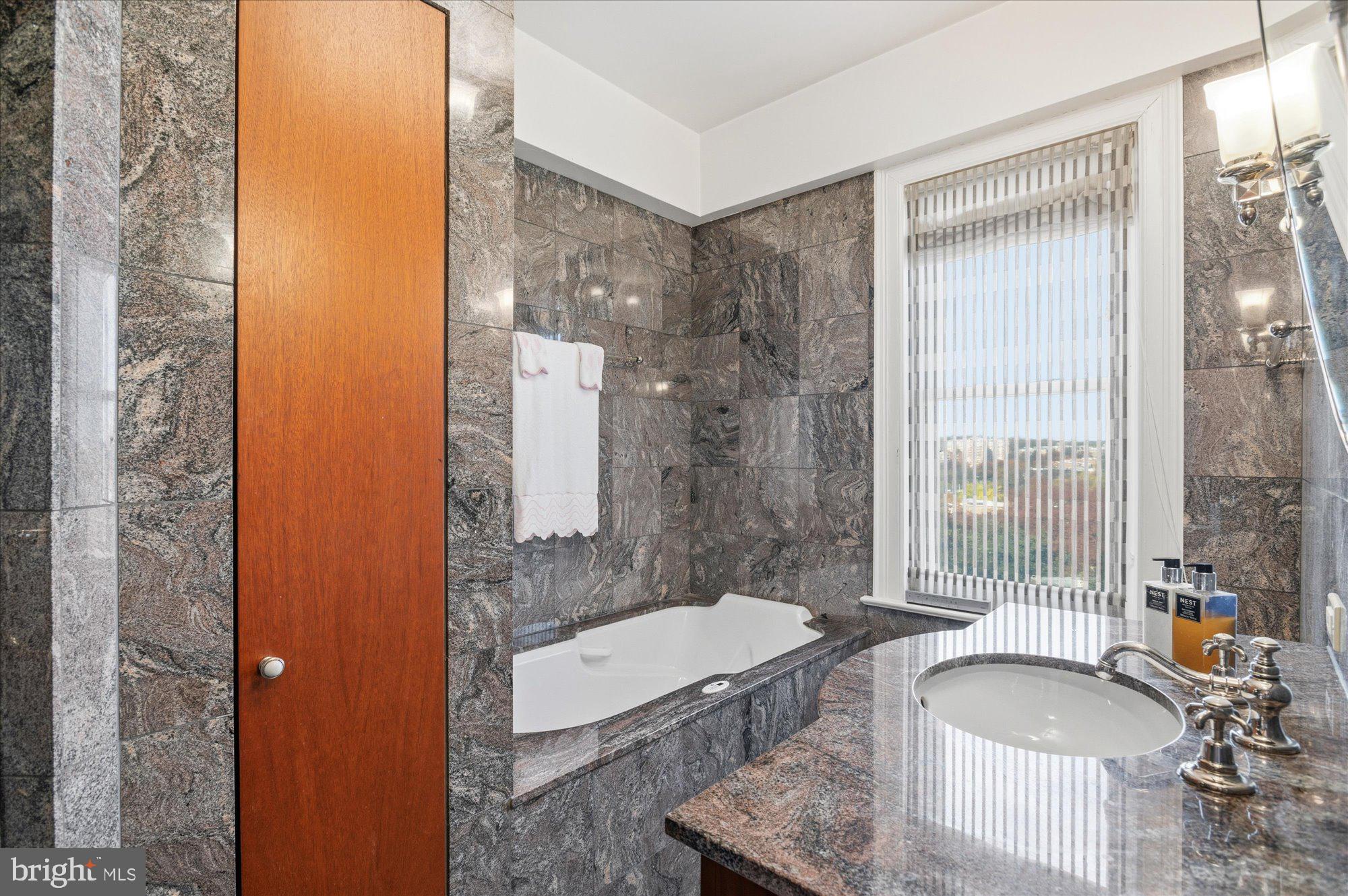 2101 CONNECTICUT AVENUE NW 78