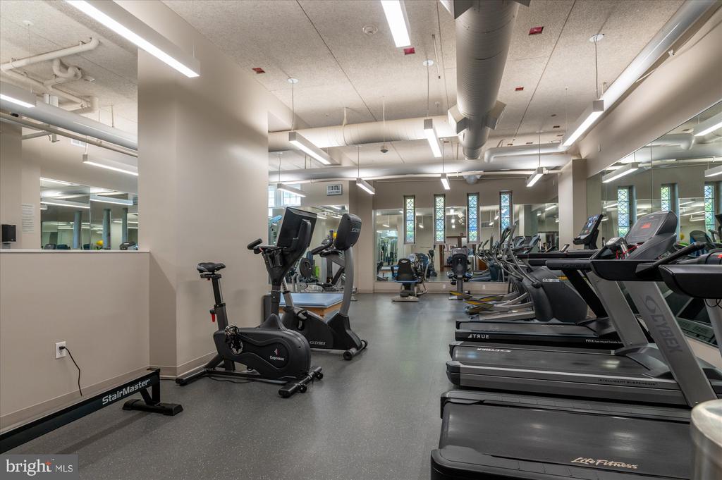 2101 CONNECTICUT AVENUE NW, #53
