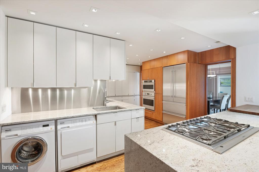 2101 CONNECTICUT AVENUE NW, #53