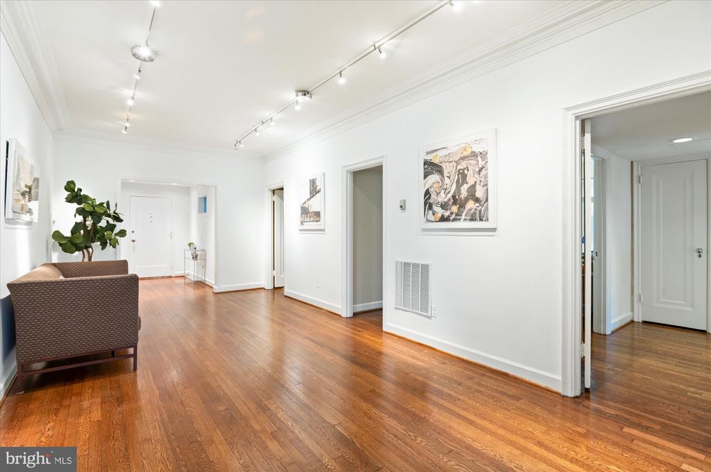 2101 CONNECTICUT AVENUE NW, #53