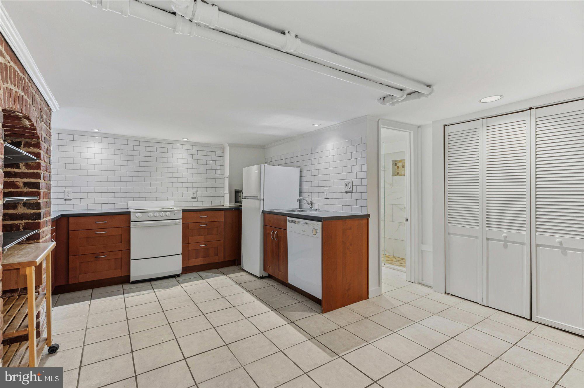 1820 WYOMING AVENUE NW