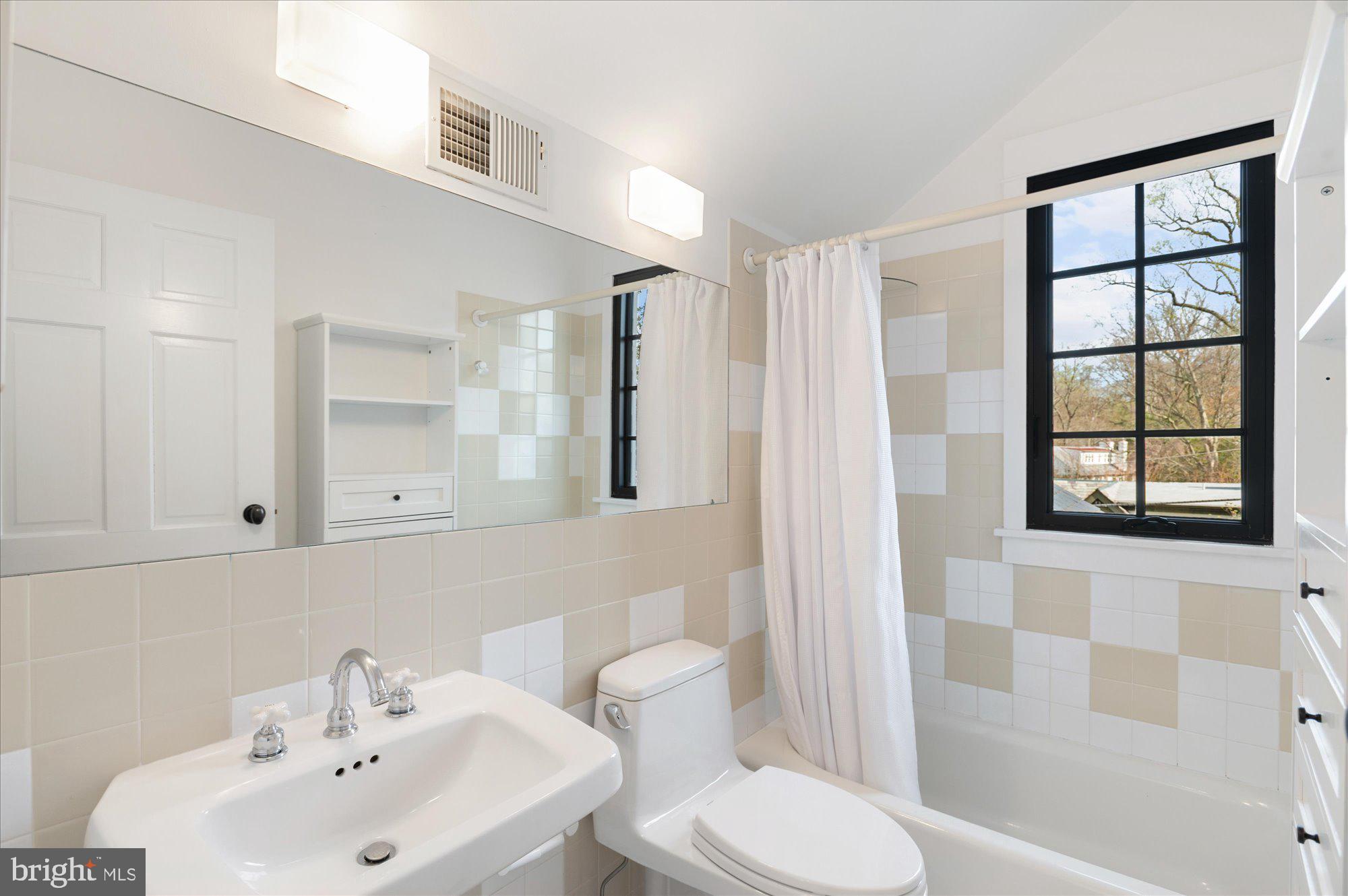 5000 OVERLOOK ROAD NW