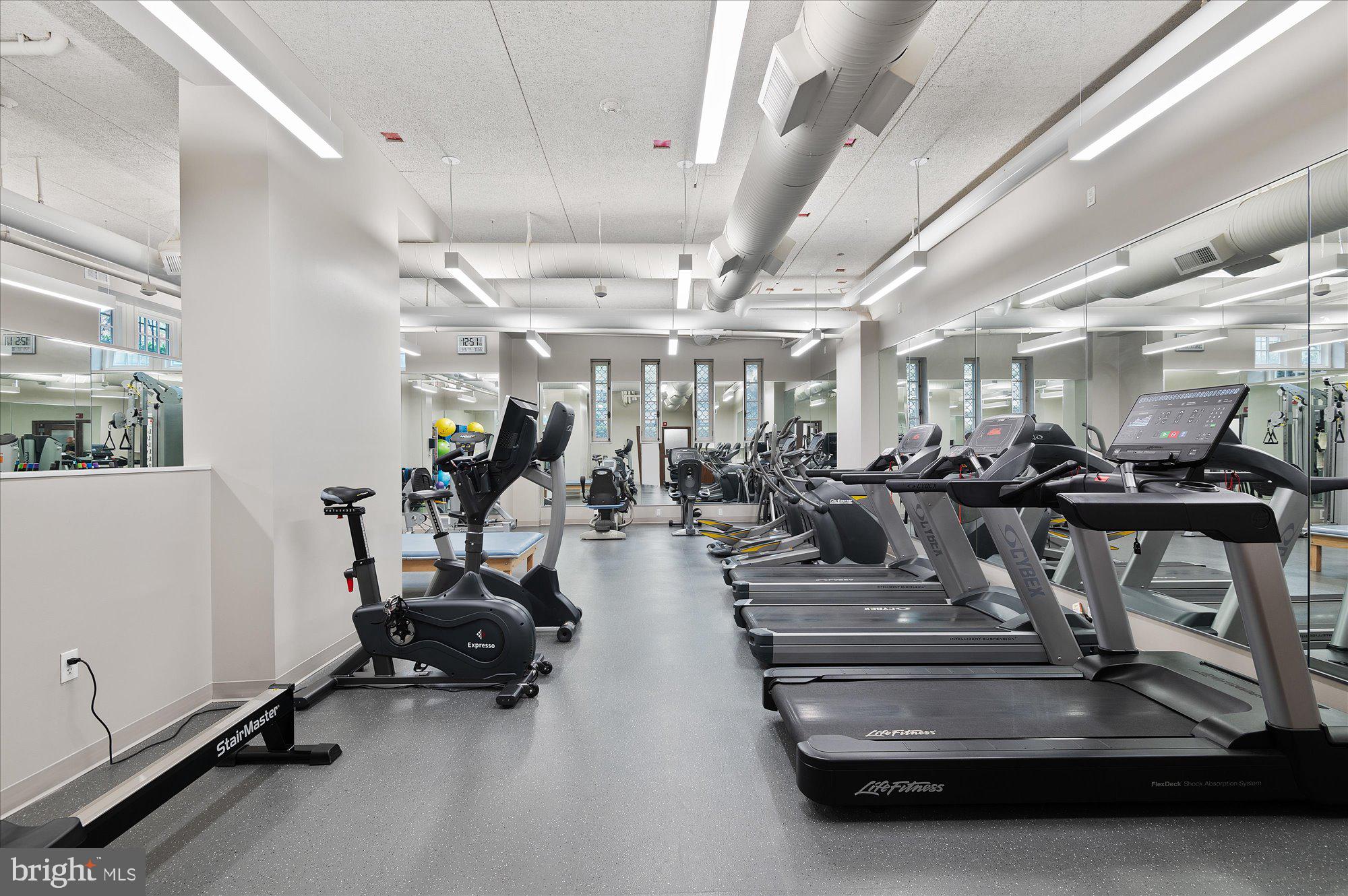 2101 CONNECTICUT AVENUE NW 36