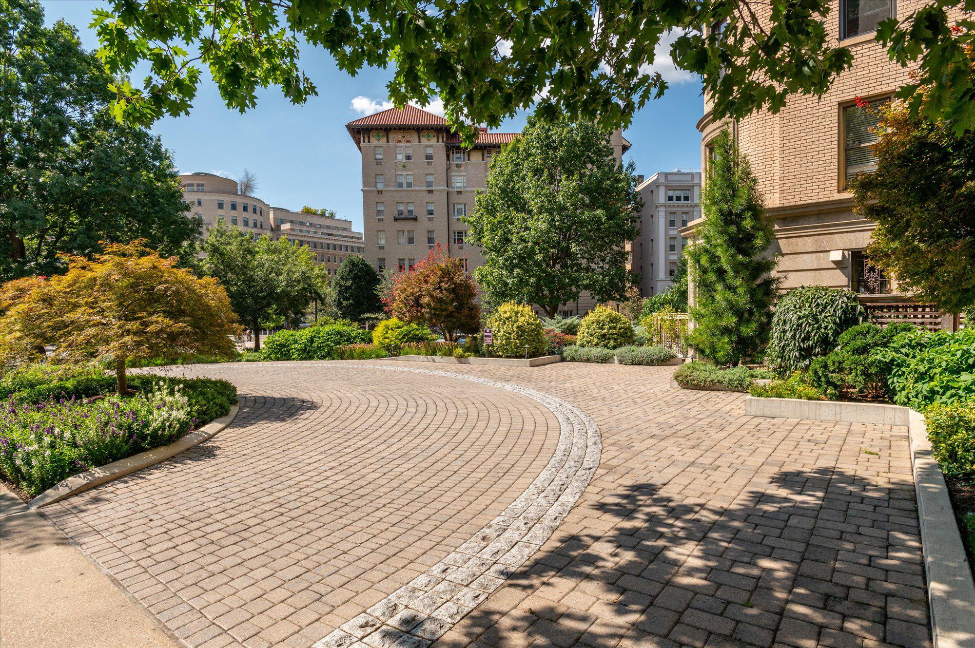 2301 CONNECTICUT AVENUE NW 4A