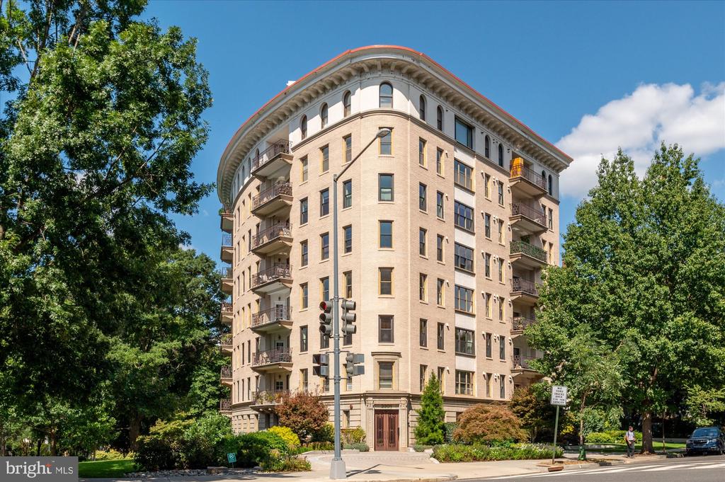 2301 CONNECTICUT AVENUE NW 4A