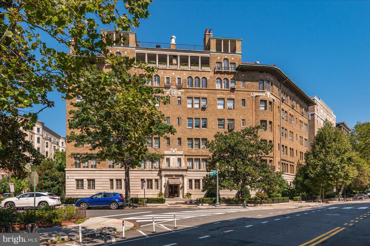 1901 WYOMING AVENUE NW 46