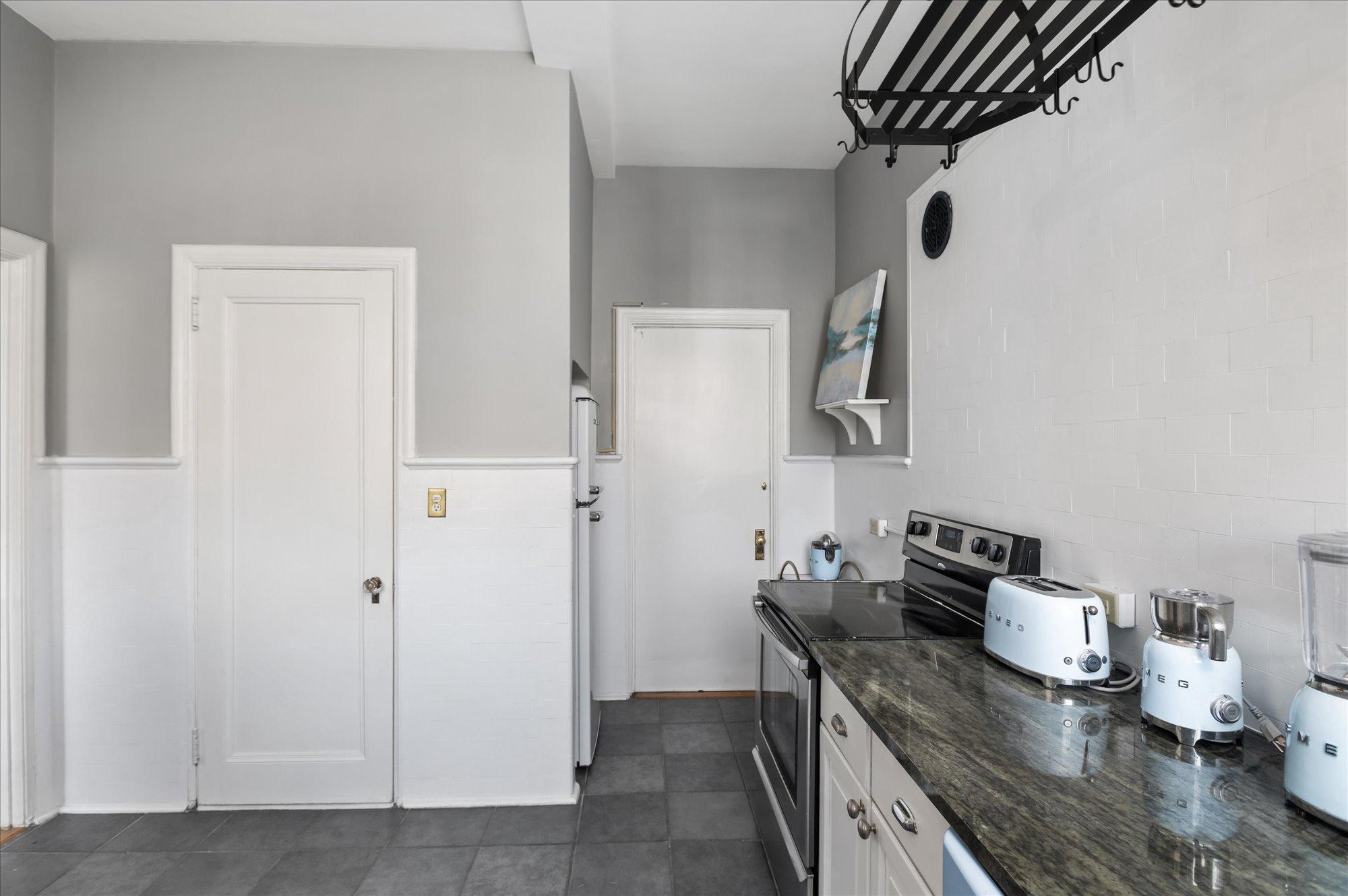 1901 WYOMING AVENUE NW 46