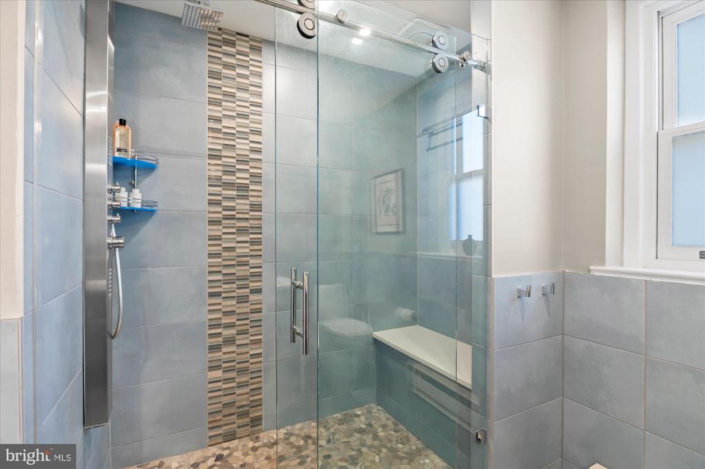2101 CONNECTICUT AVENUE NW Unit: 22