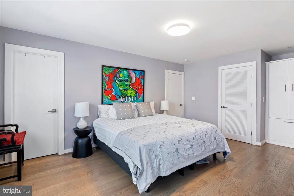 2101 CONNECTICUT AVENUE NW Unit: 22