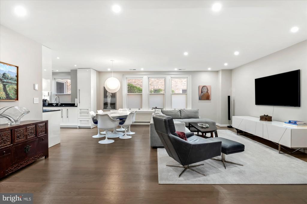 2101 CONNECTICUT AVENUE NW Unit: 22