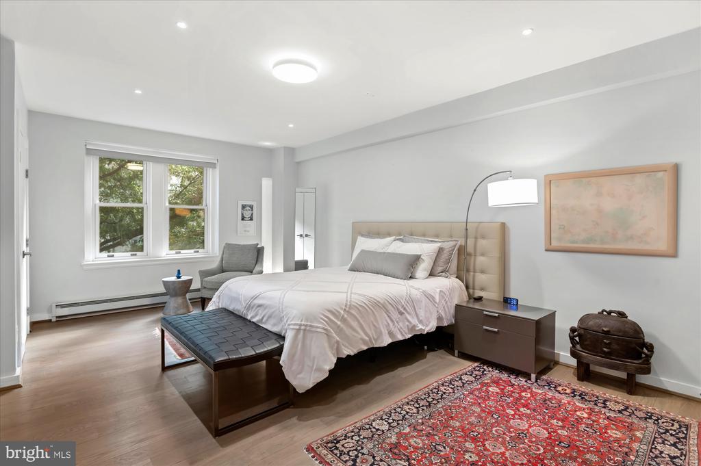 2101 CONNECTICUT AVENUE NW Unit: 22