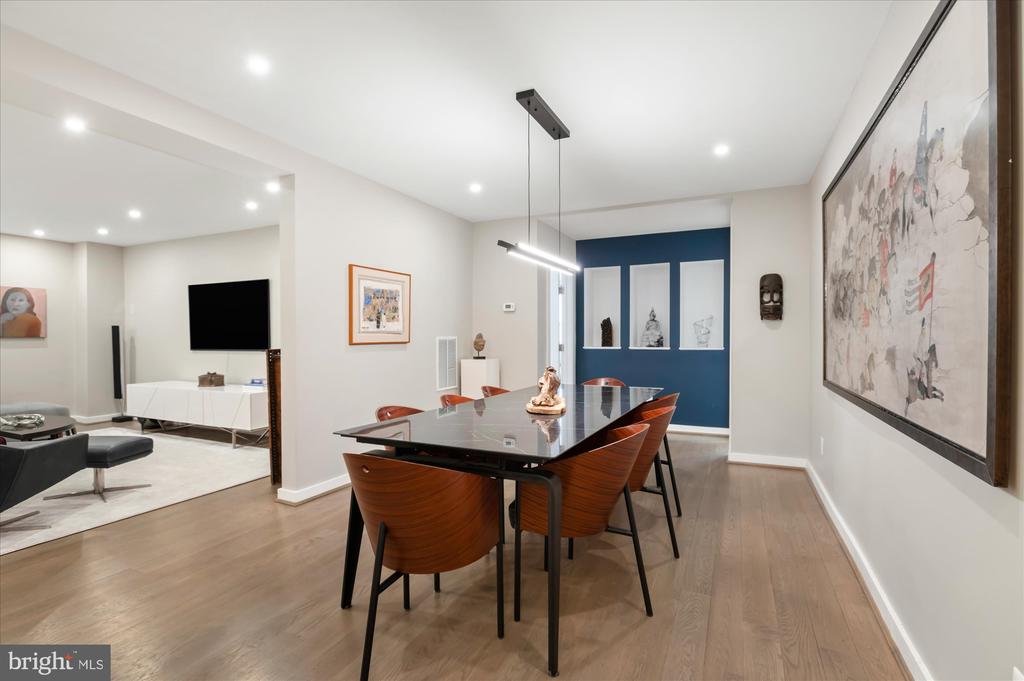 2101 CONNECTICUT AVENUE NW Unit: 22