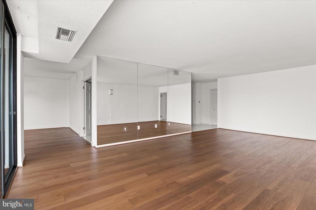 800 25TH STREET NW Unit: 903