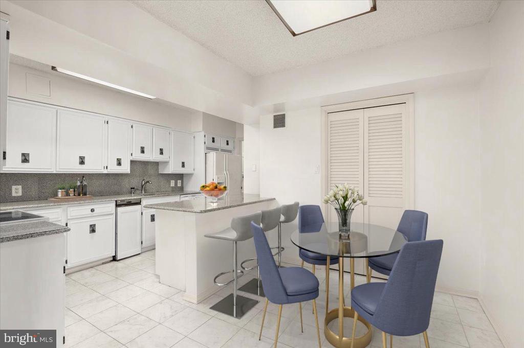 800 25TH STREET NW Unit: 903