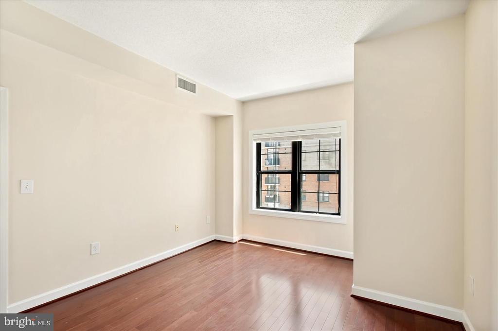 1111 25TH STREET NW Unit: 714