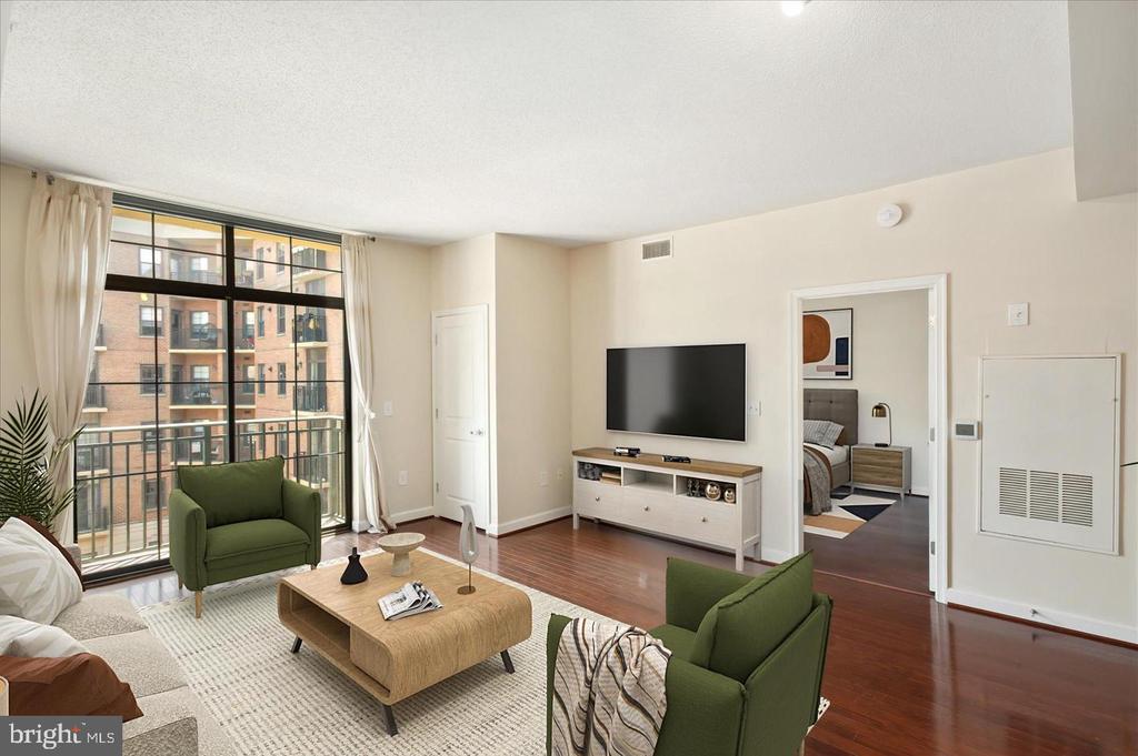 1111 25TH STREET NW Unit: 714