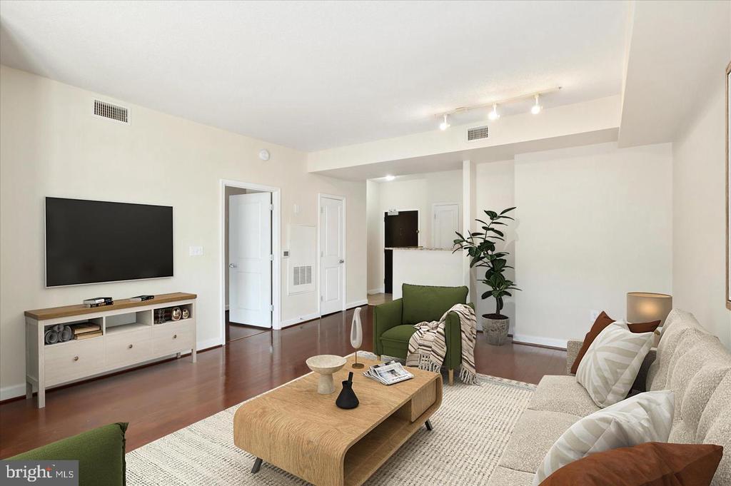 1111 25TH STREET NW Unit: 714