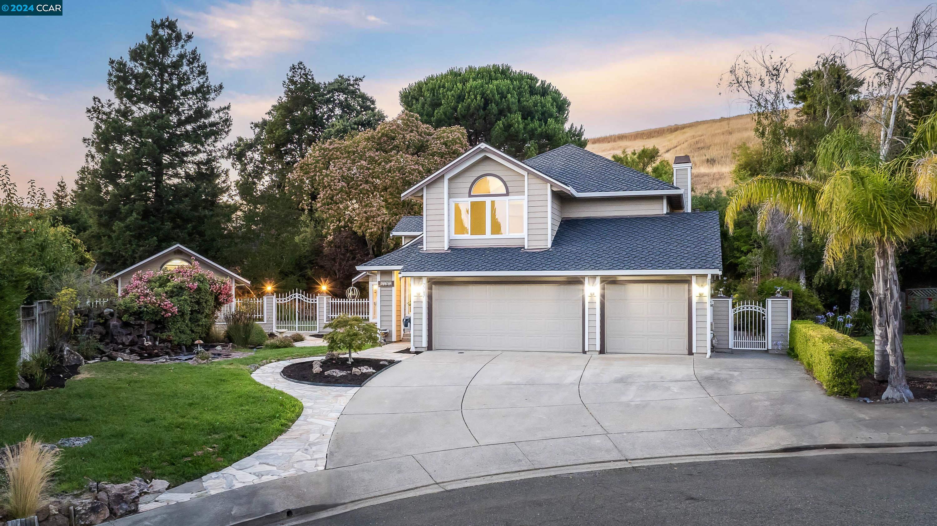 2707 Carmen Ct