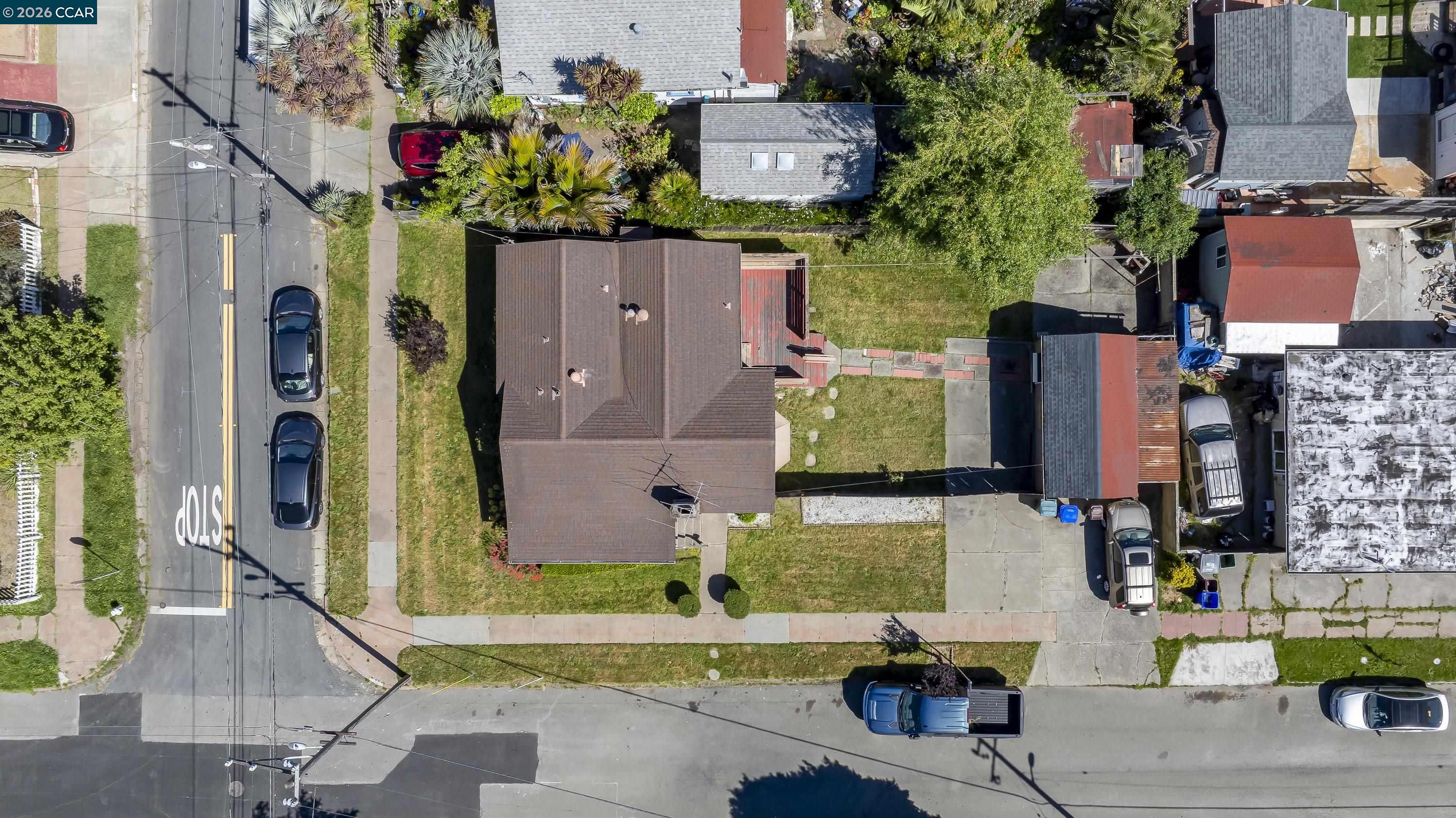 5526 Carl Ave