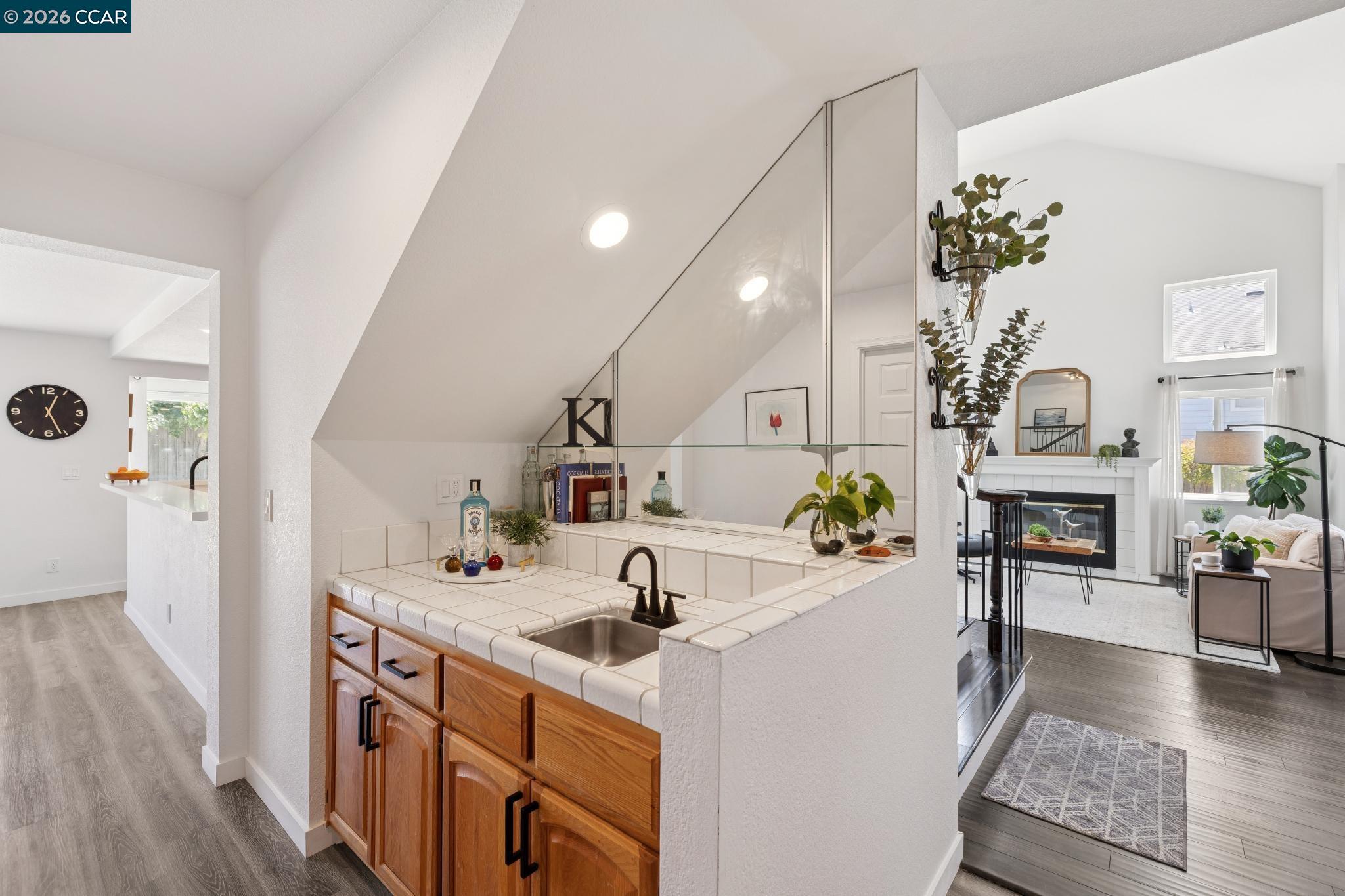 2724 De La Briandais Ct