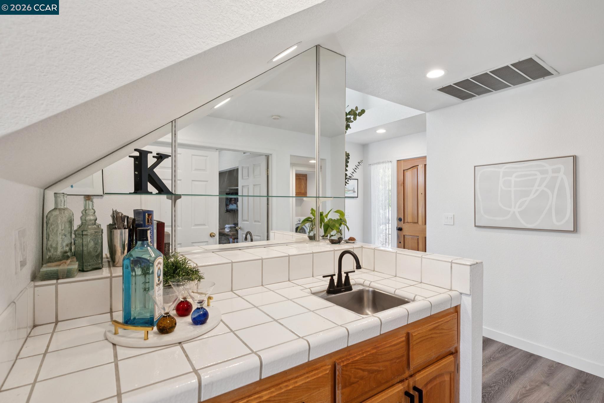 2724 De La Briandais Ct