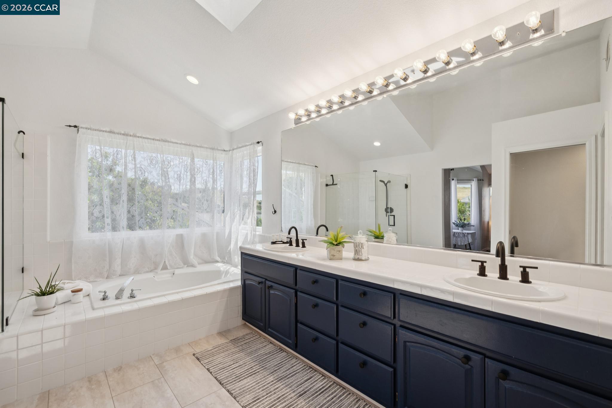 2724 De La Briandais Ct
