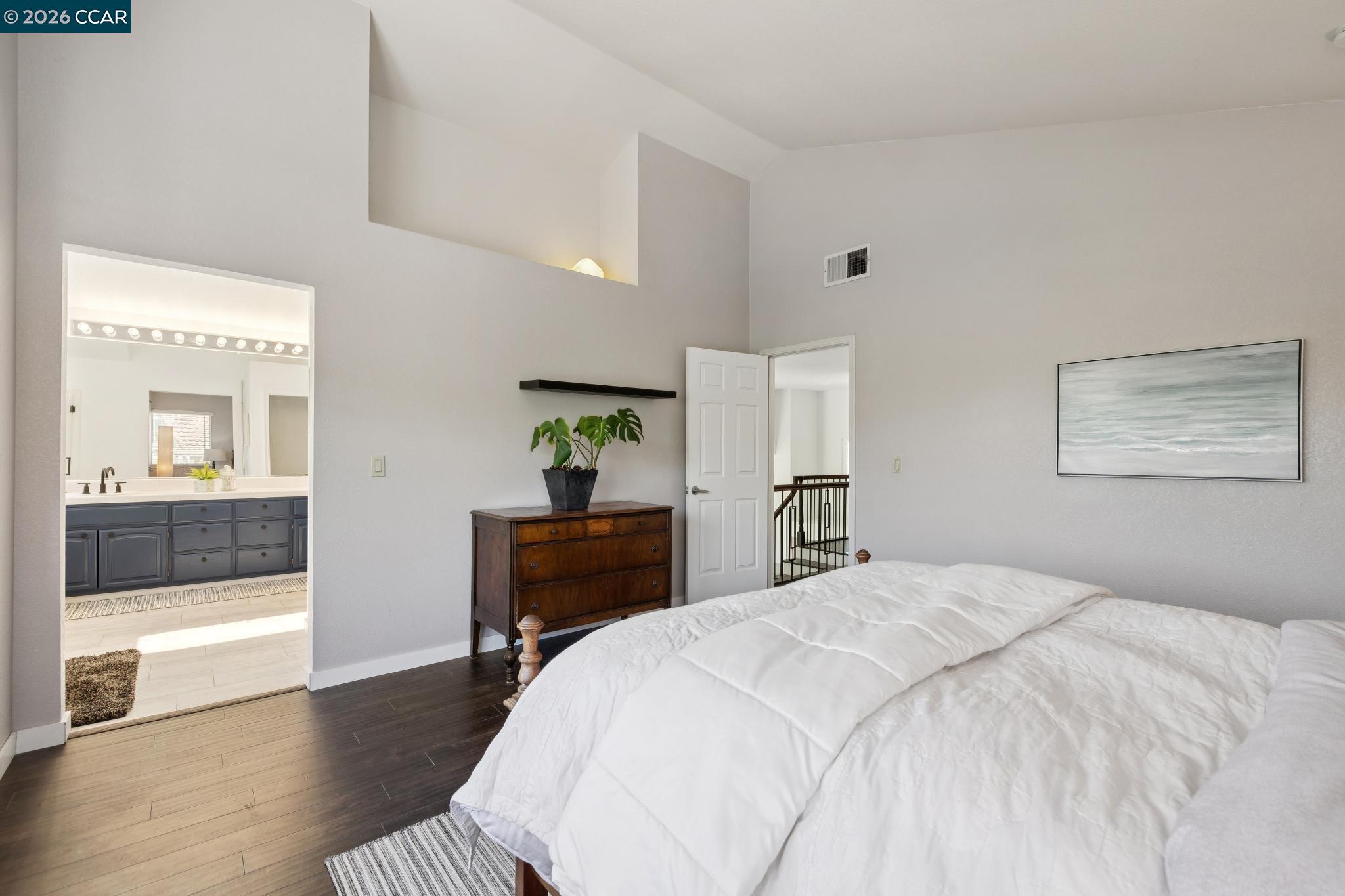 2724 De La Briandais Ct