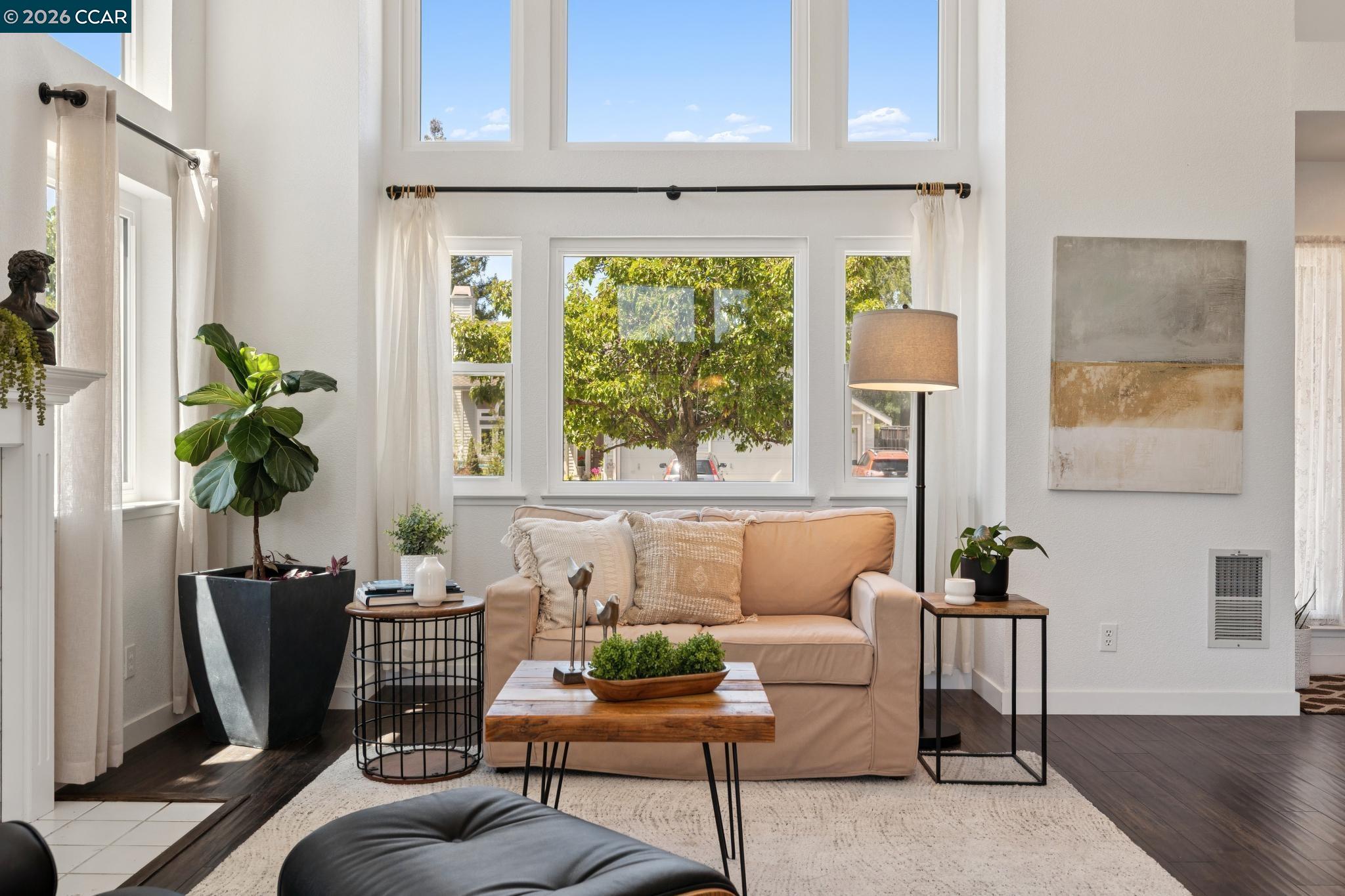 2724 De La Briandais Ct