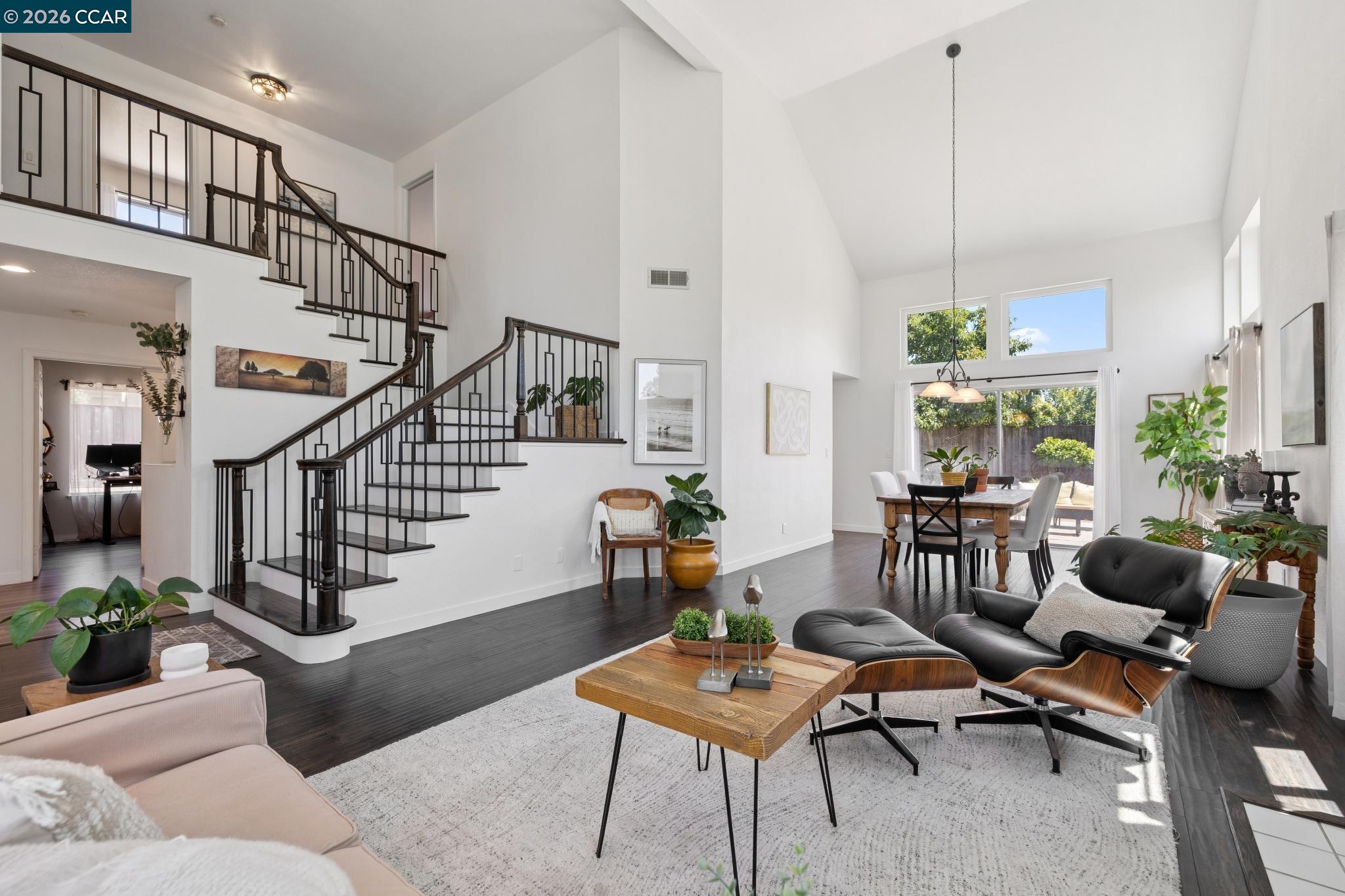2724 De La Briandais Ct