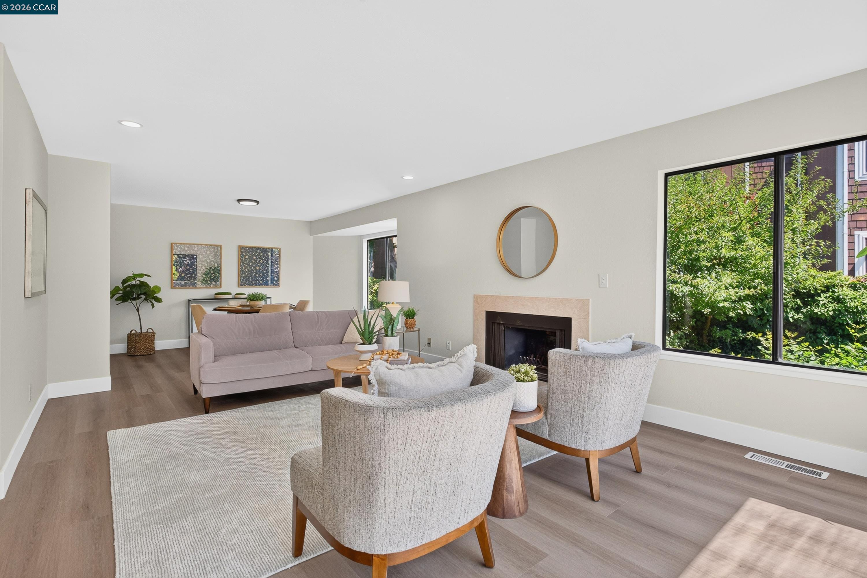 1707 Dalessi Dr