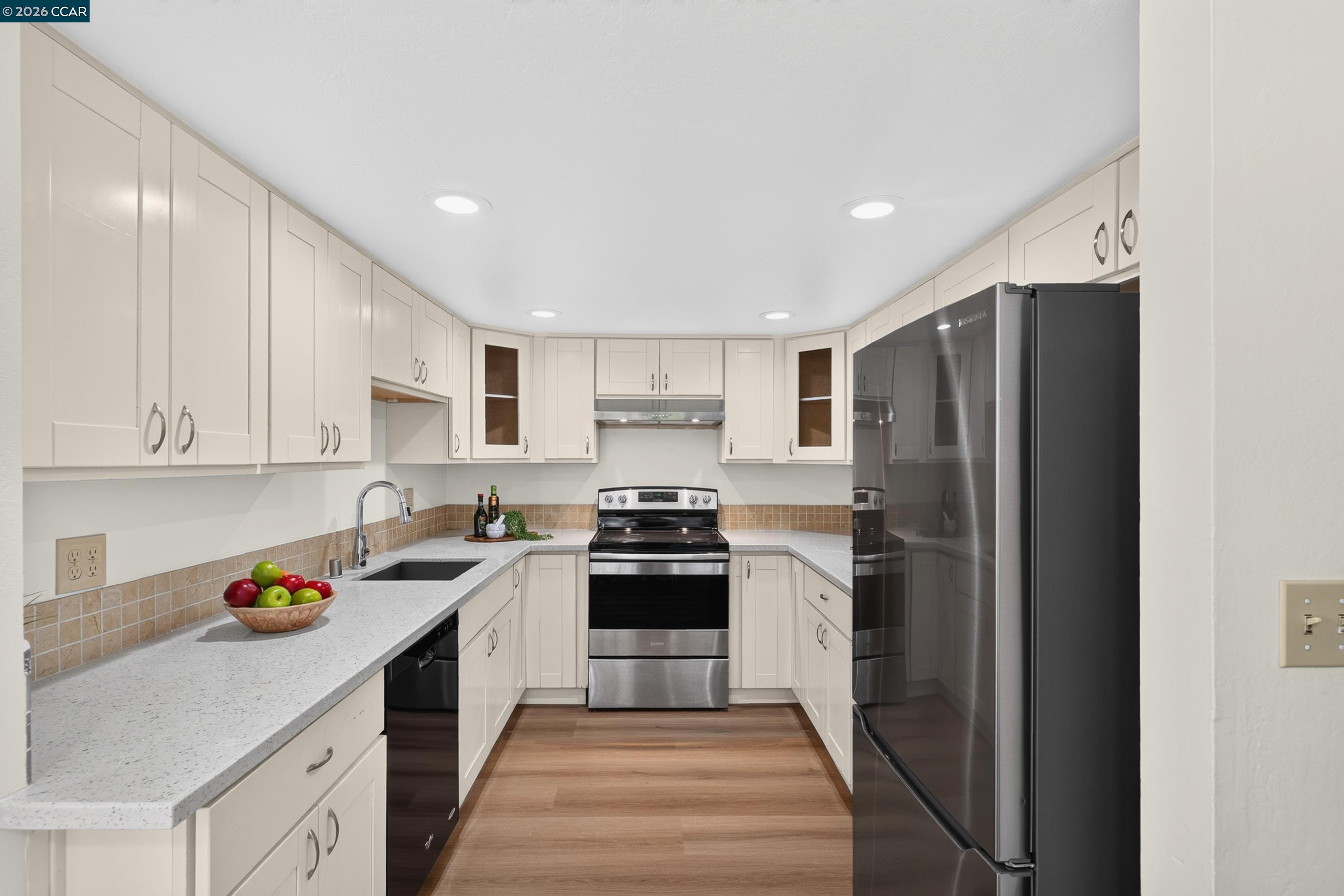 1707 Dalessi Dr