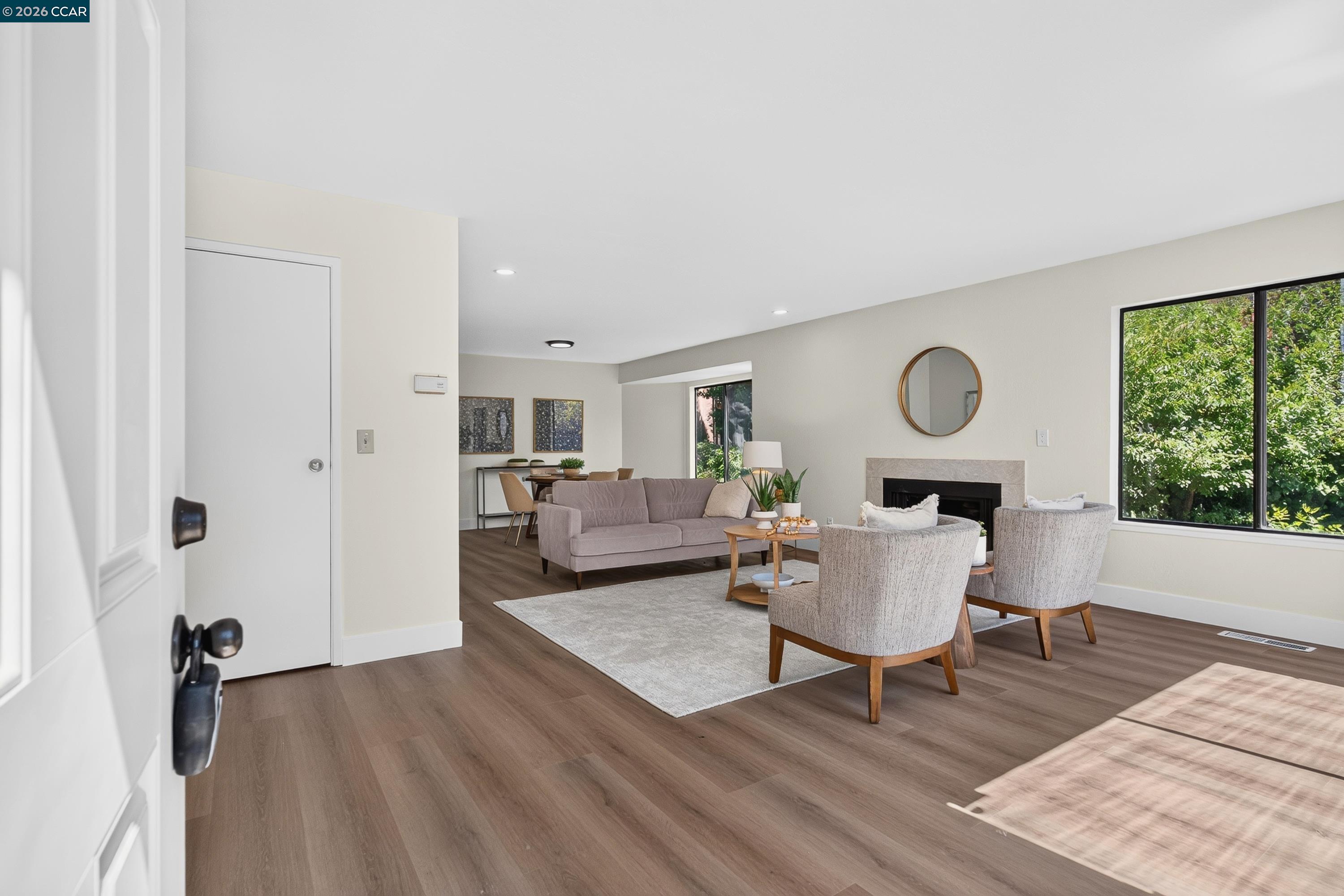 1707 Dalessi Dr