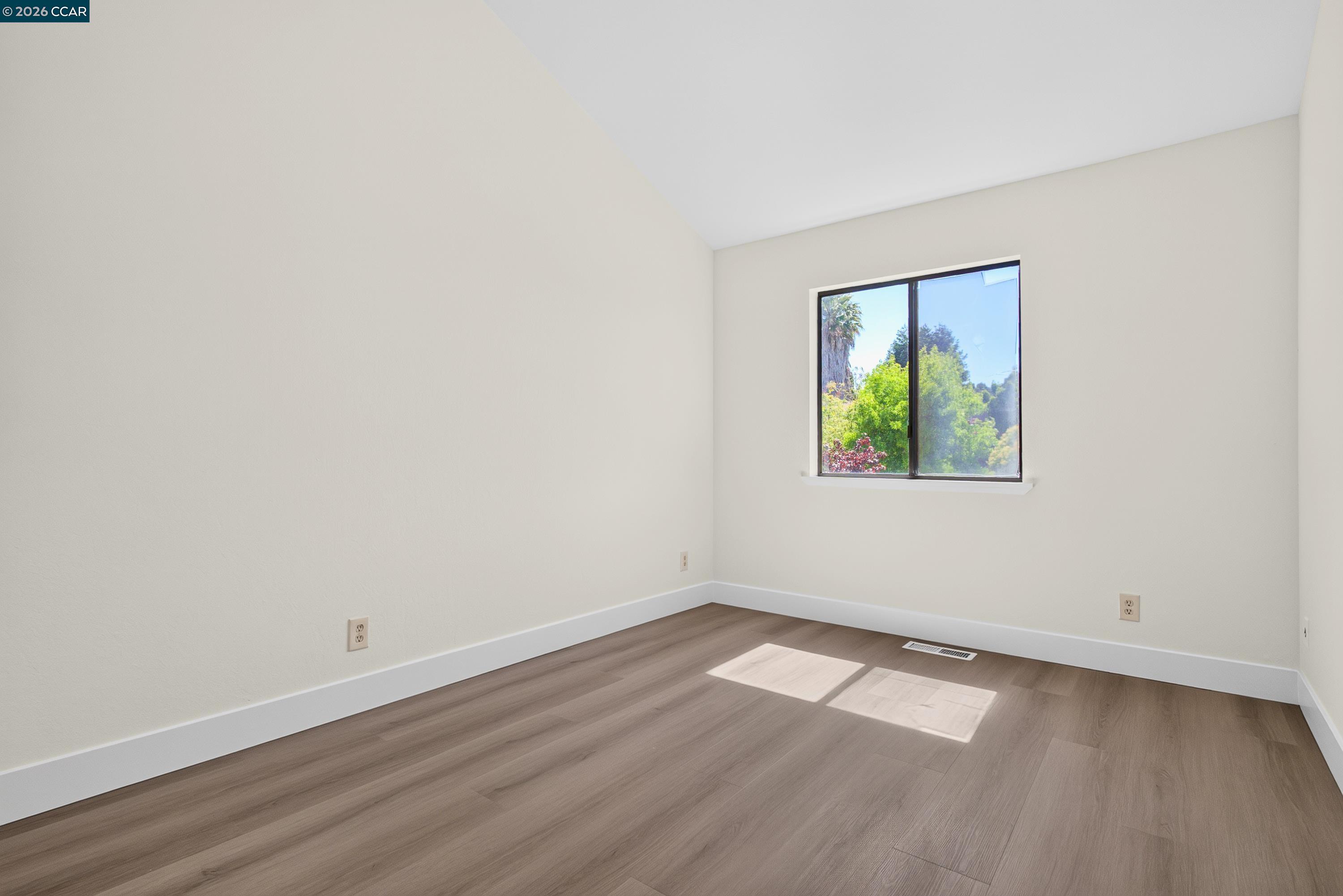 1707 Dalessi Dr