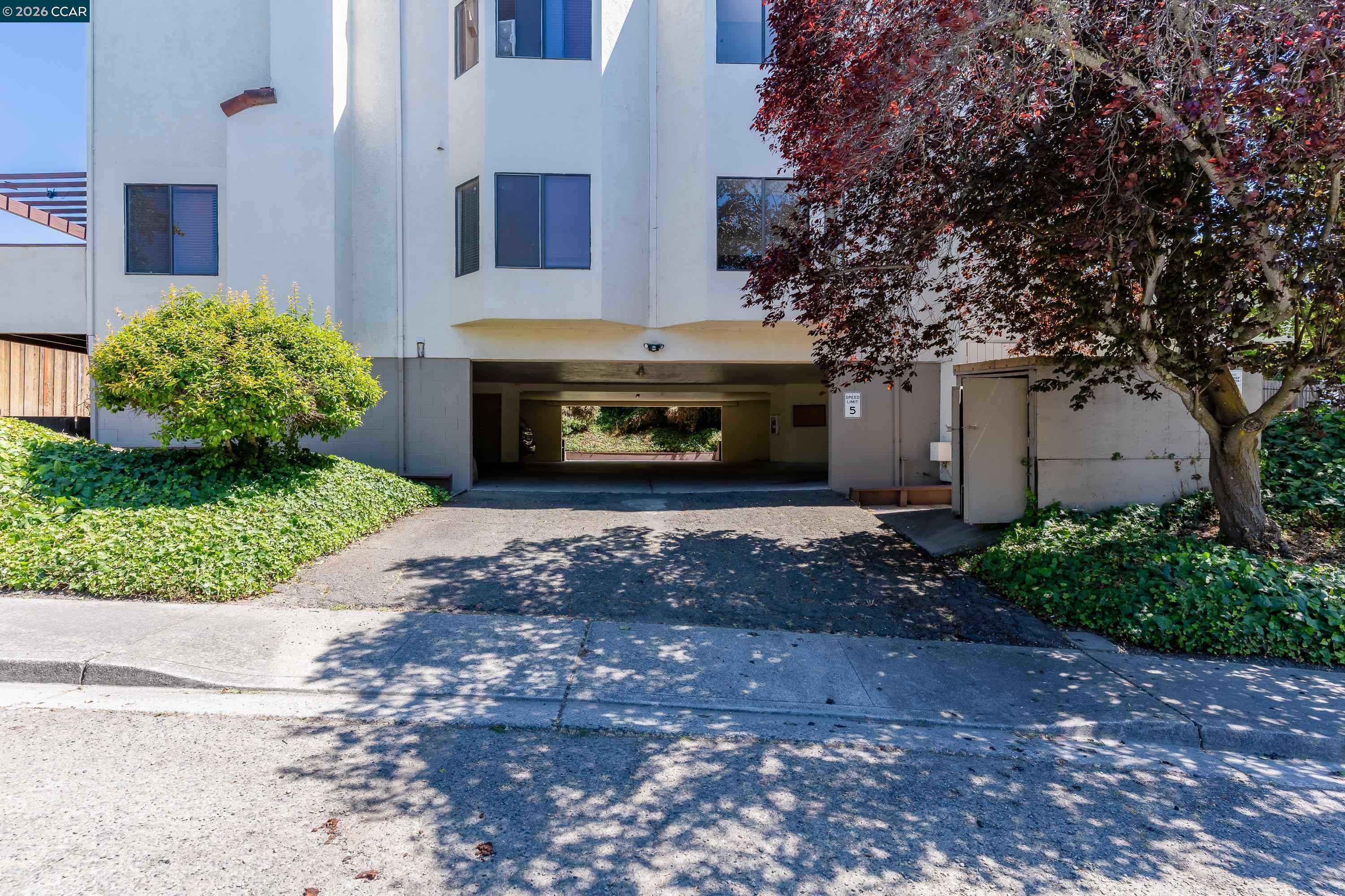 1707 Dalessi Dr