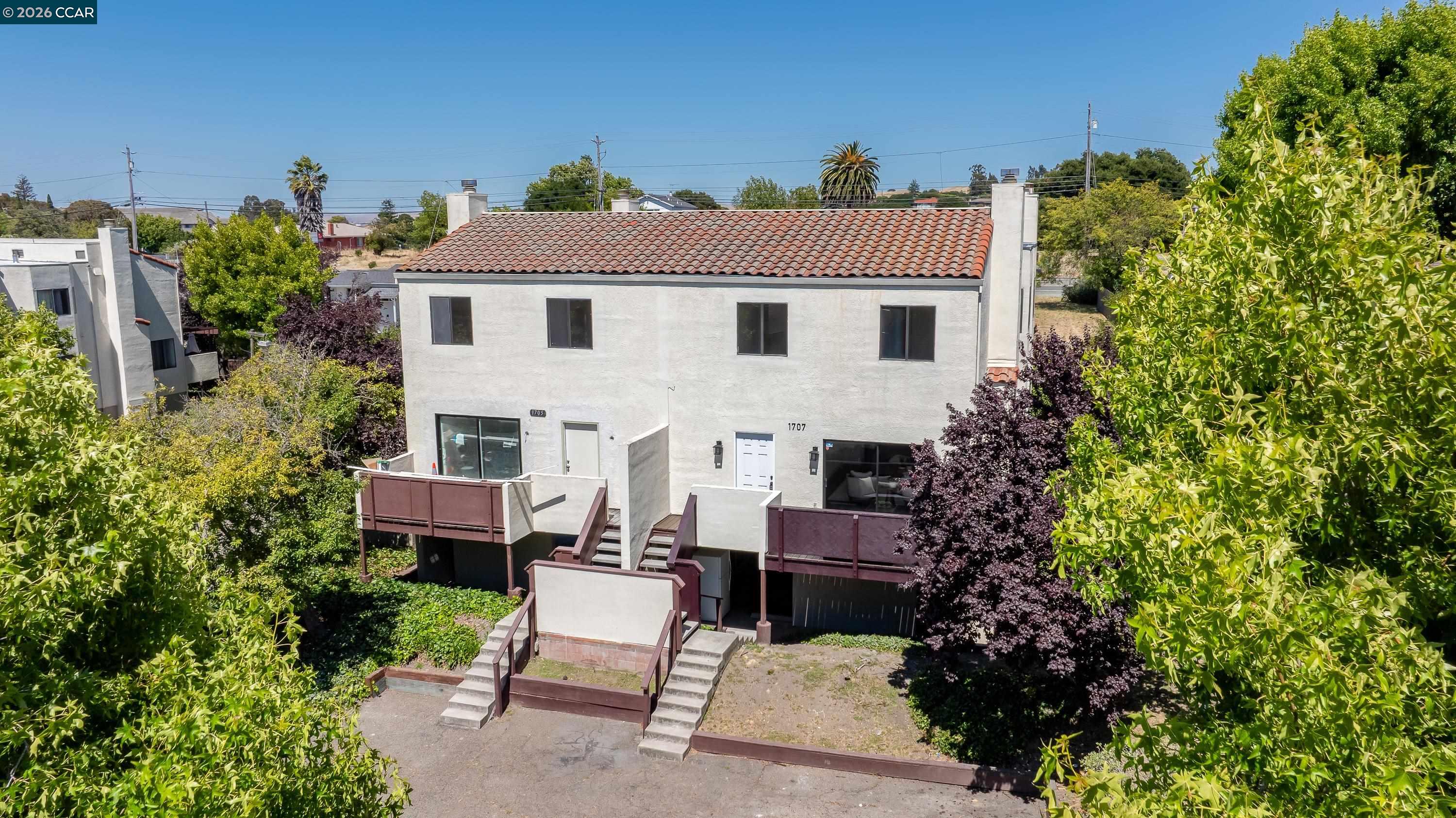 1707 Dalessi Dr