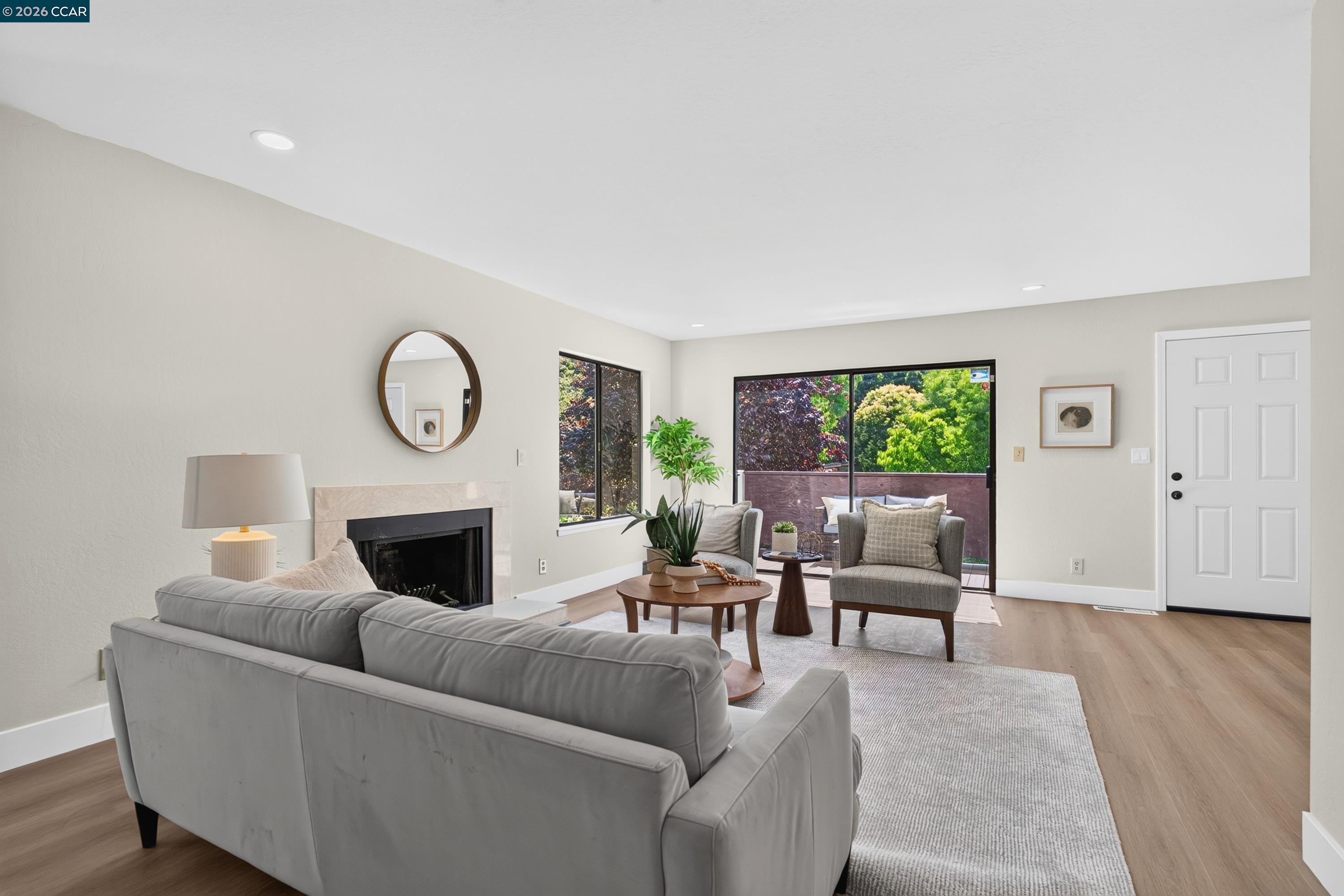 1707 Dalessi Dr
