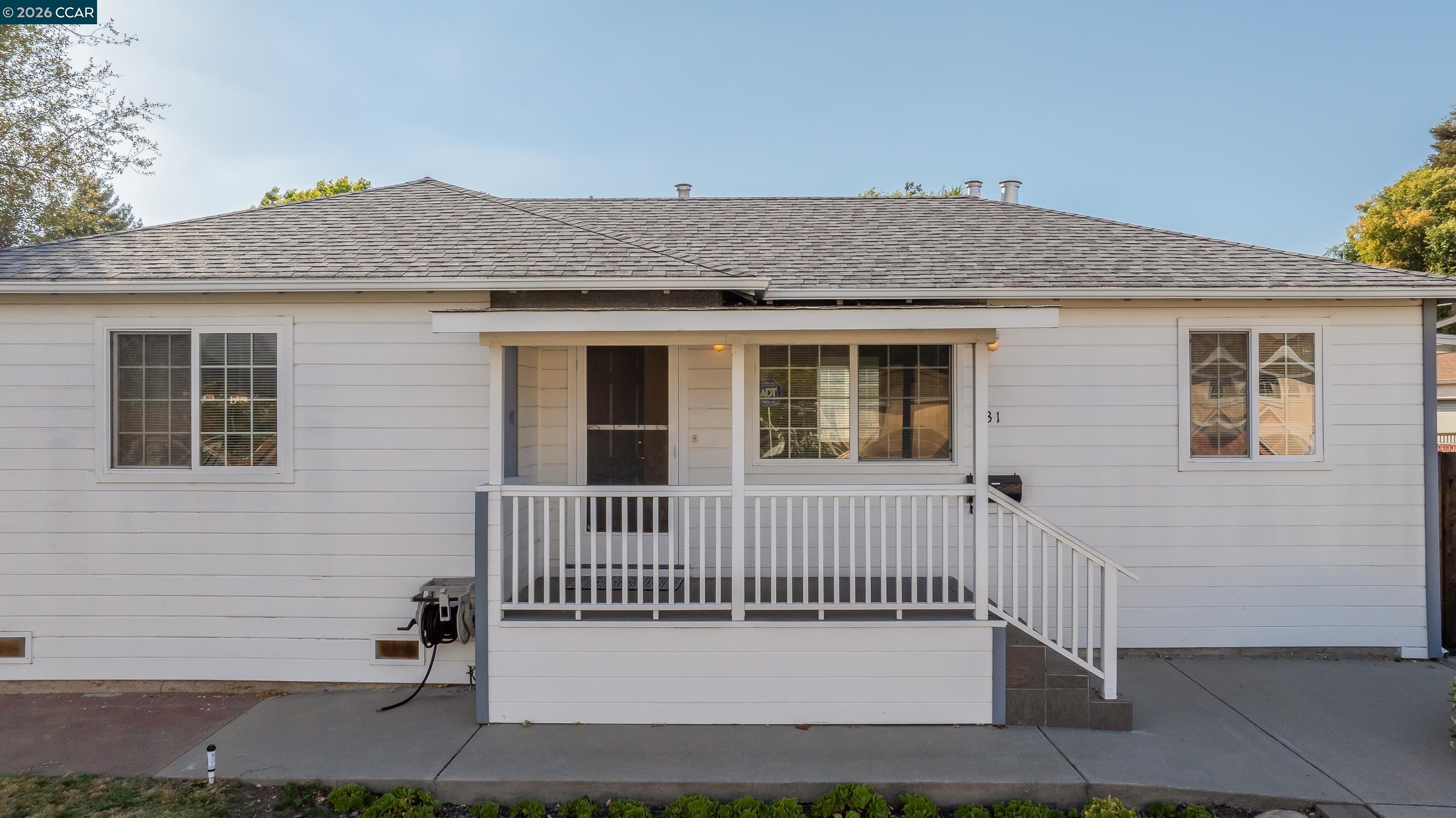 831 Fulton Way